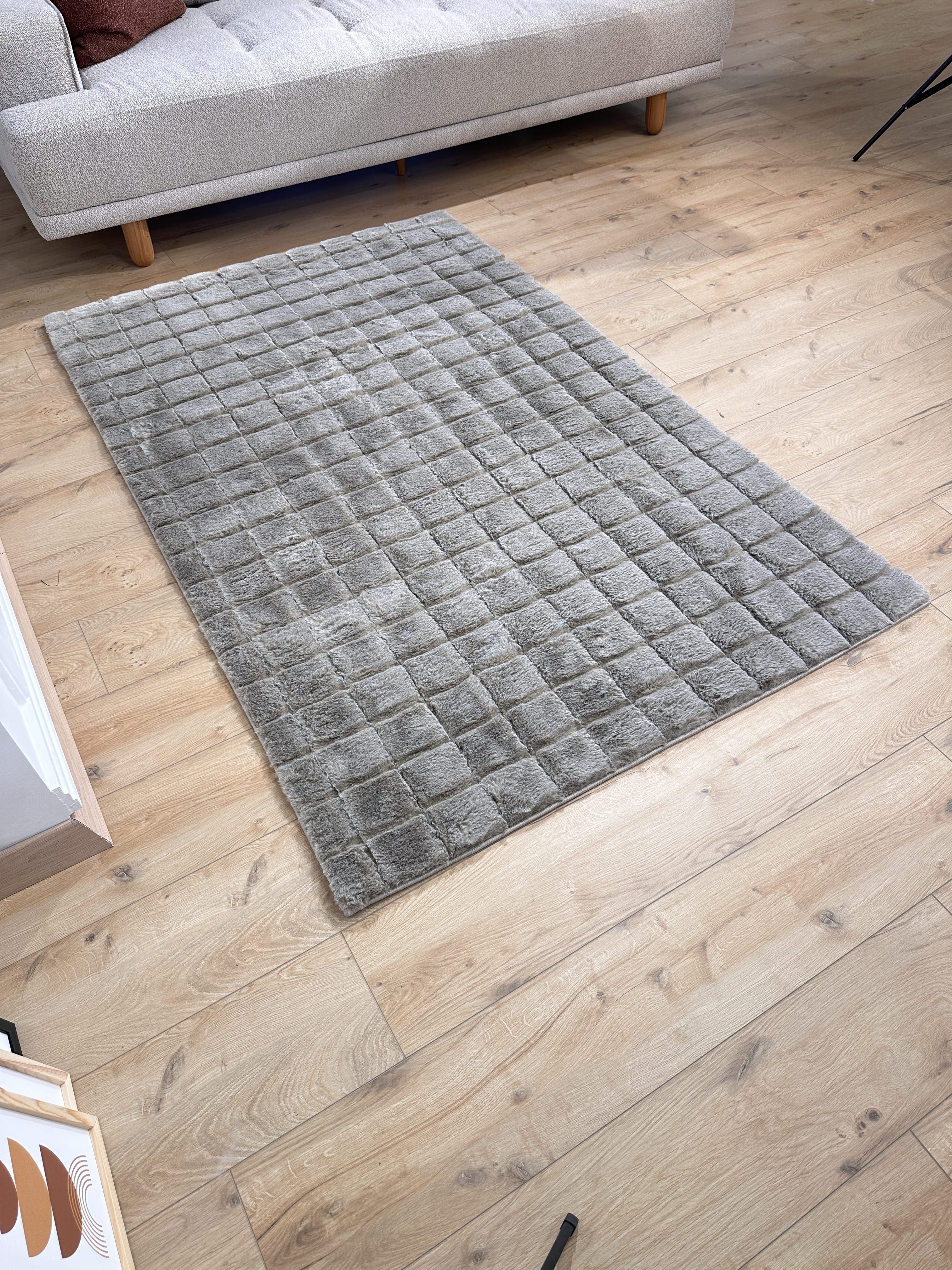 Makro Samur 7 Peluş/Post Halı Kahve