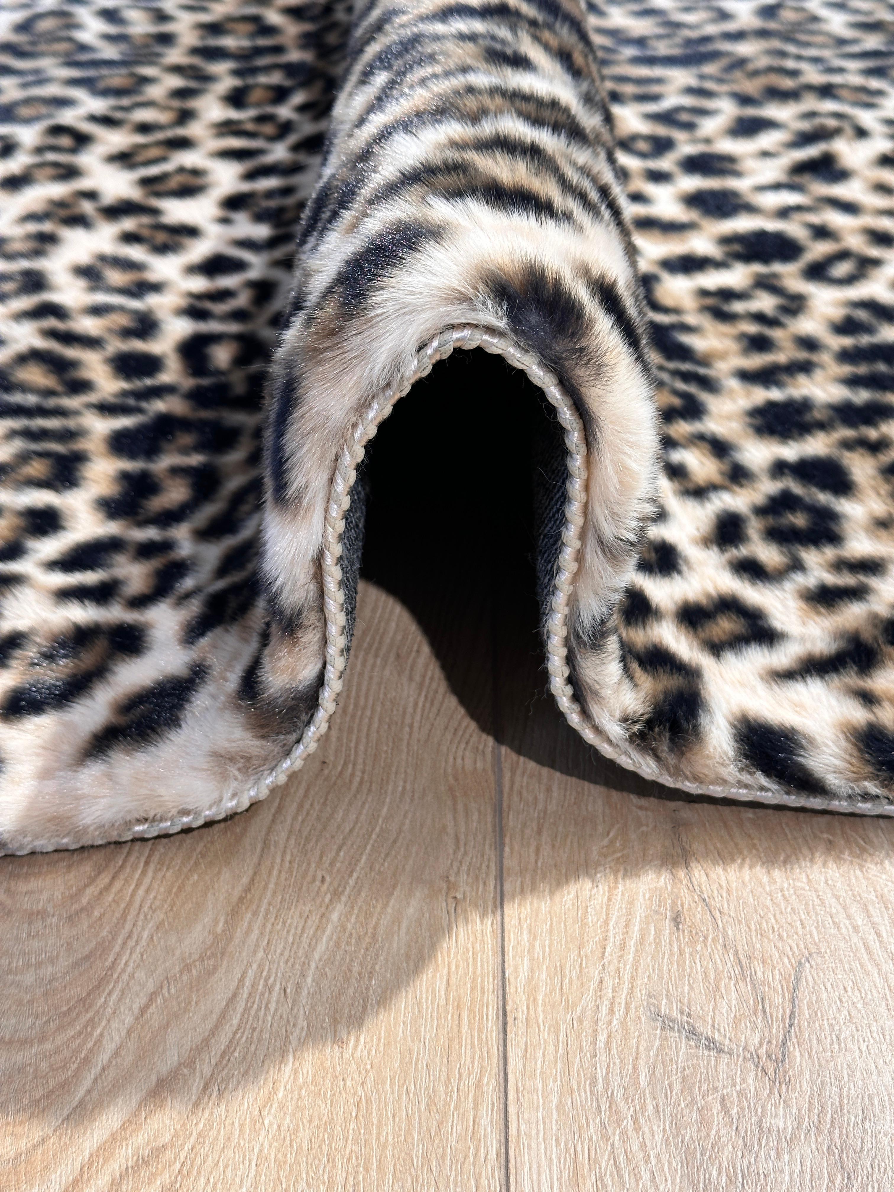 Özel Kesim Leopar Peluş/Post Kahverengi
