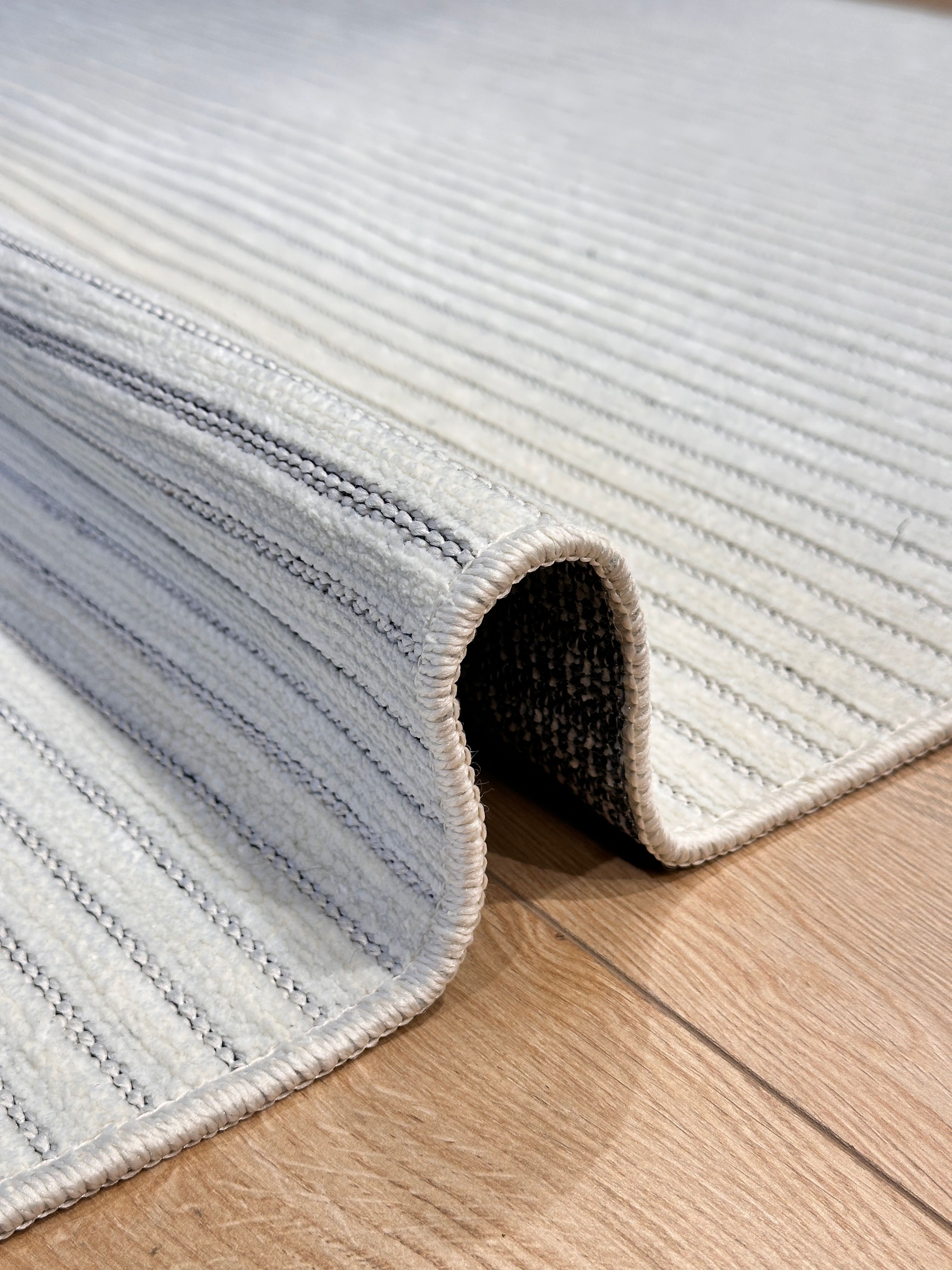 Luna 8258L Beyaz Kilim
