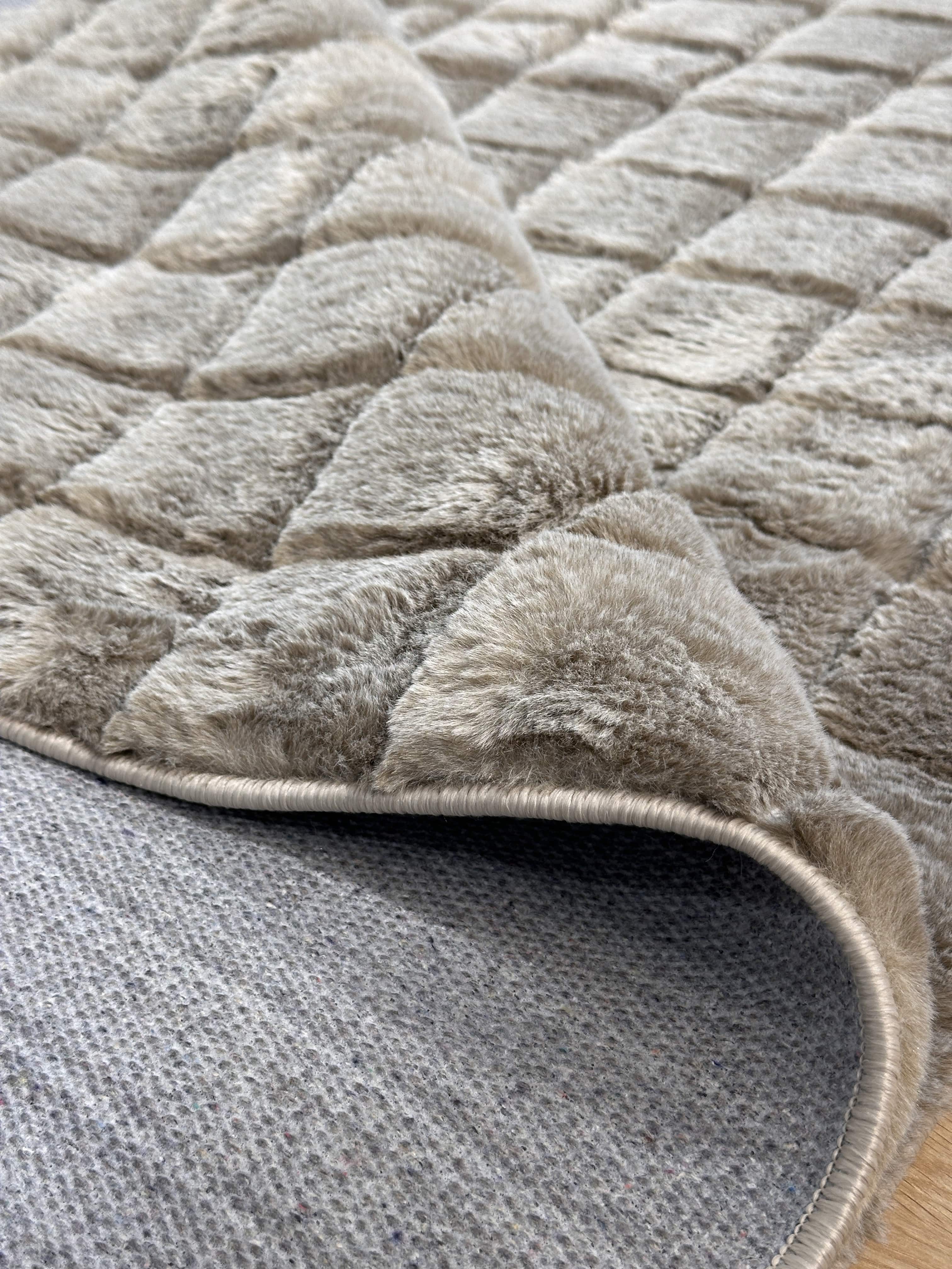 Makro Samur 7 Peluş/Post Halı Kahve