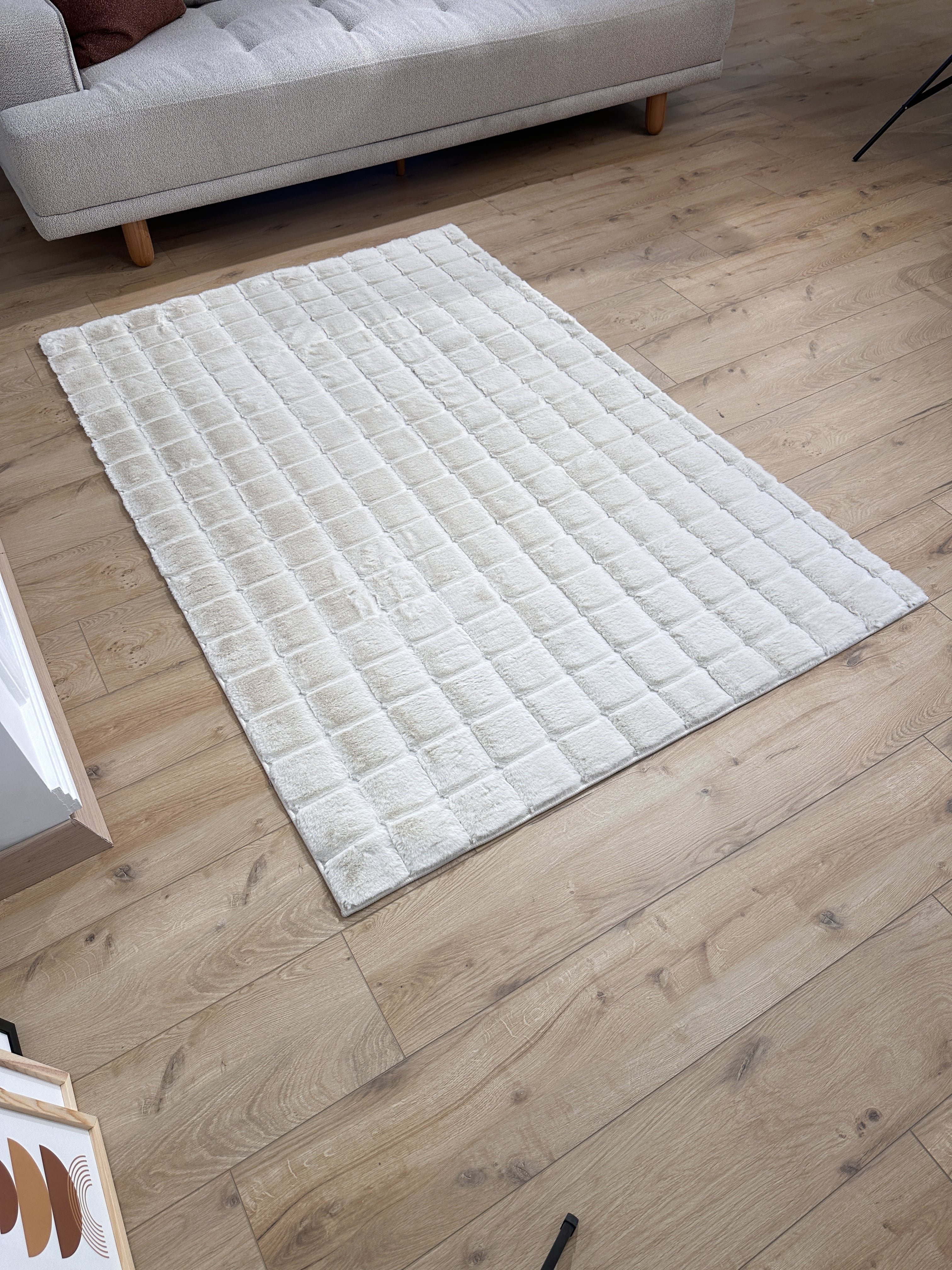Makro Samur 1 Peluş/Post Halı Bej