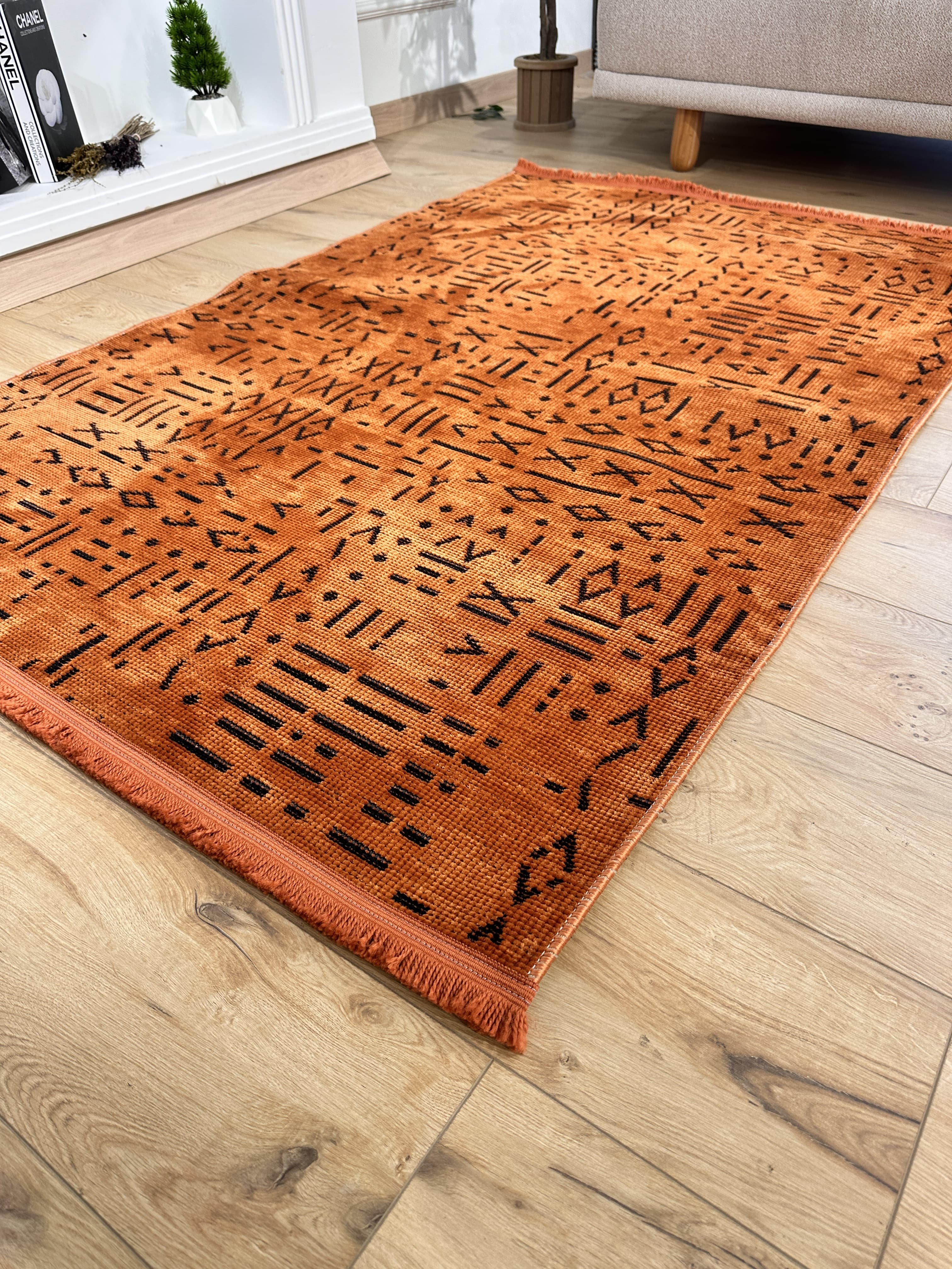 Şönil Kilim Çivi Desen Turuncu