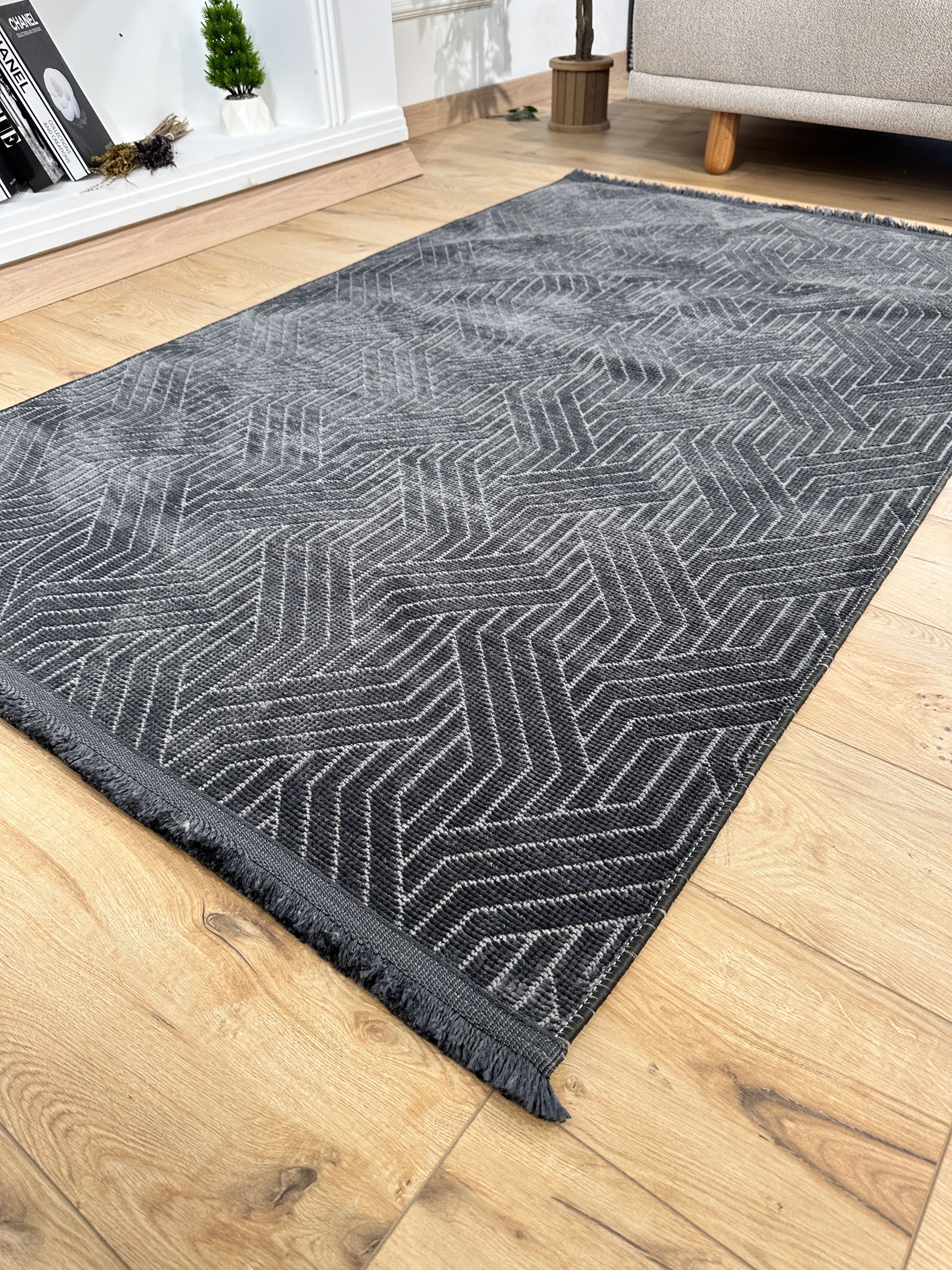 Şönil Kilim Labirent Desen Antrasit