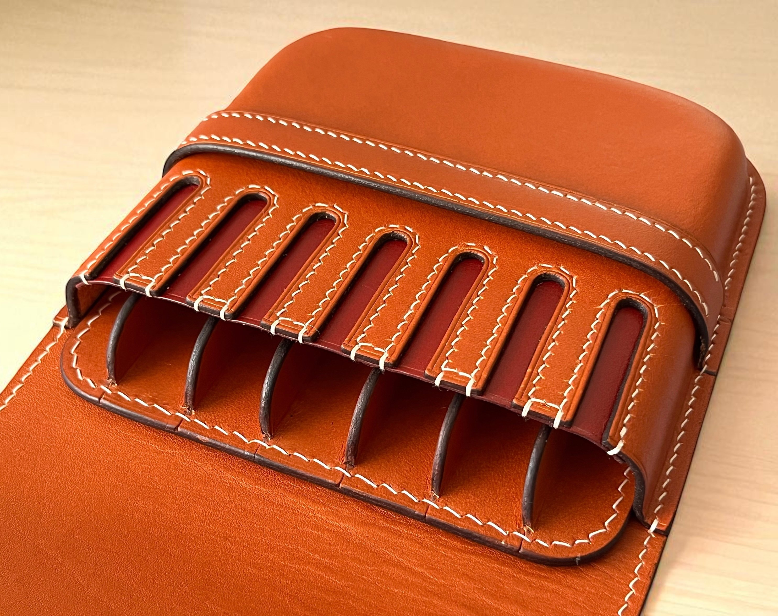 GOLDEN SAND LEATHER PEN CASE FOR SEVEN PENS