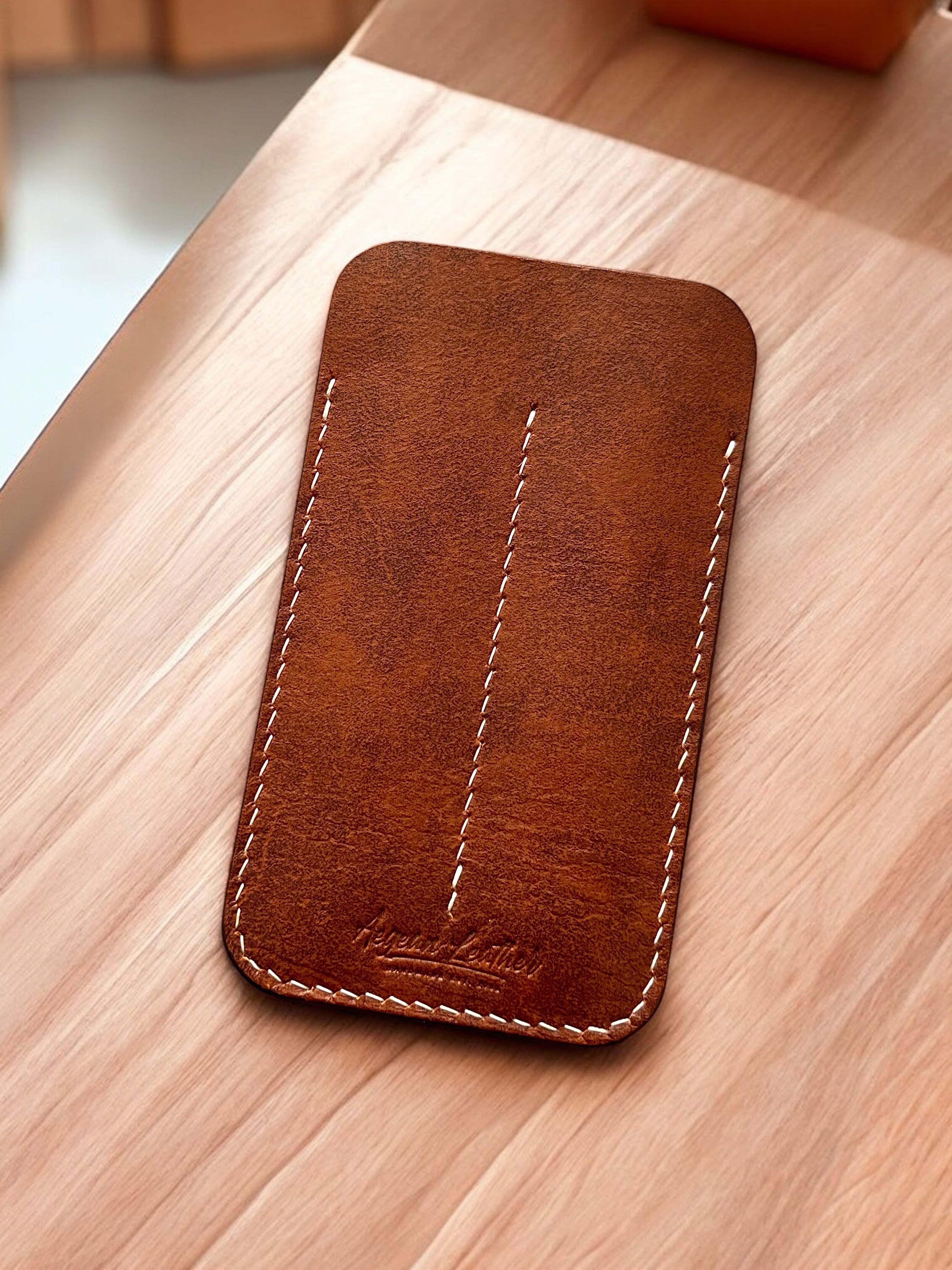 LEATHER DOUBLE PEN SLEEVE-BROWN