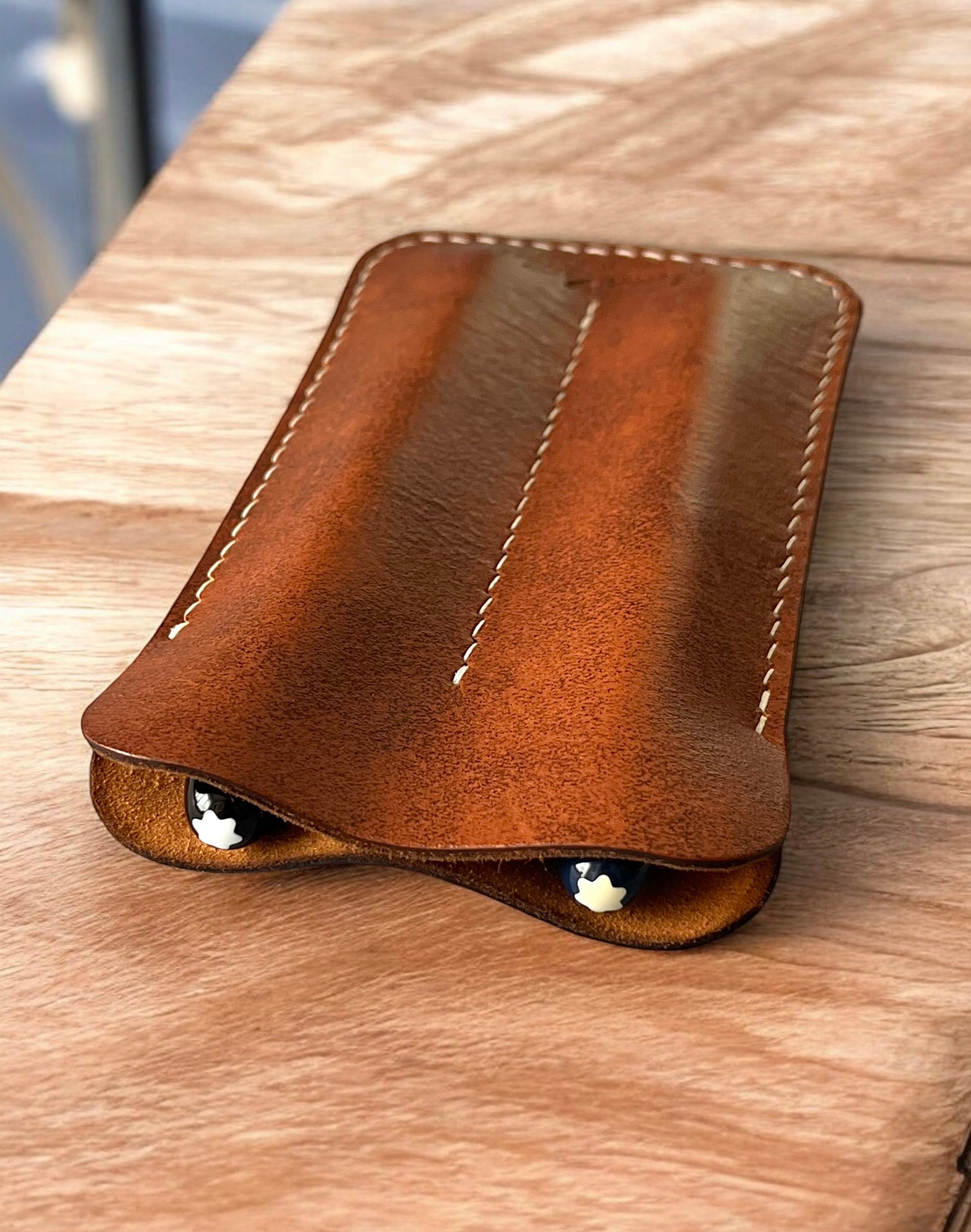LEATHER DOUBLE PEN SLEEVE-BROWN