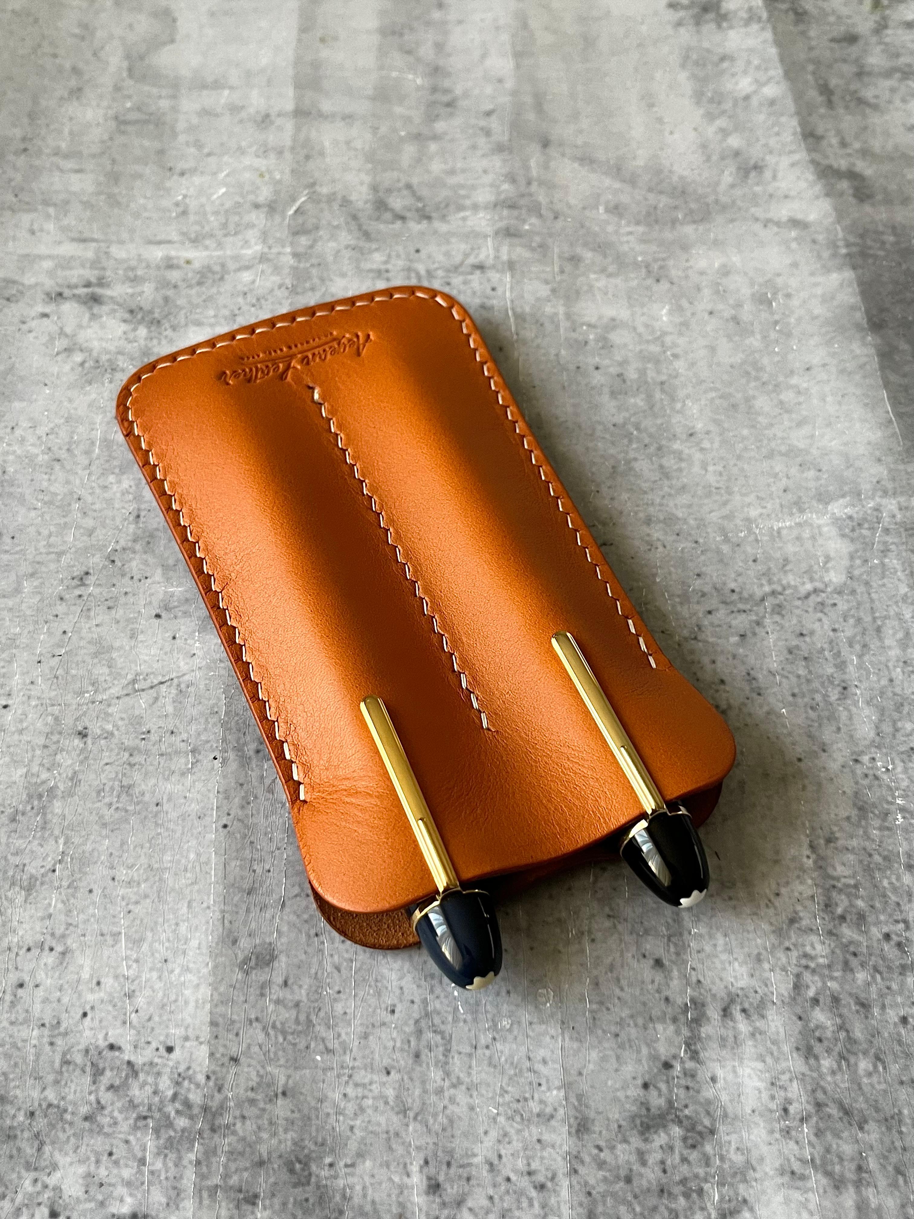 LEATHER DOUBLE PEN SLEEVE-TAN
