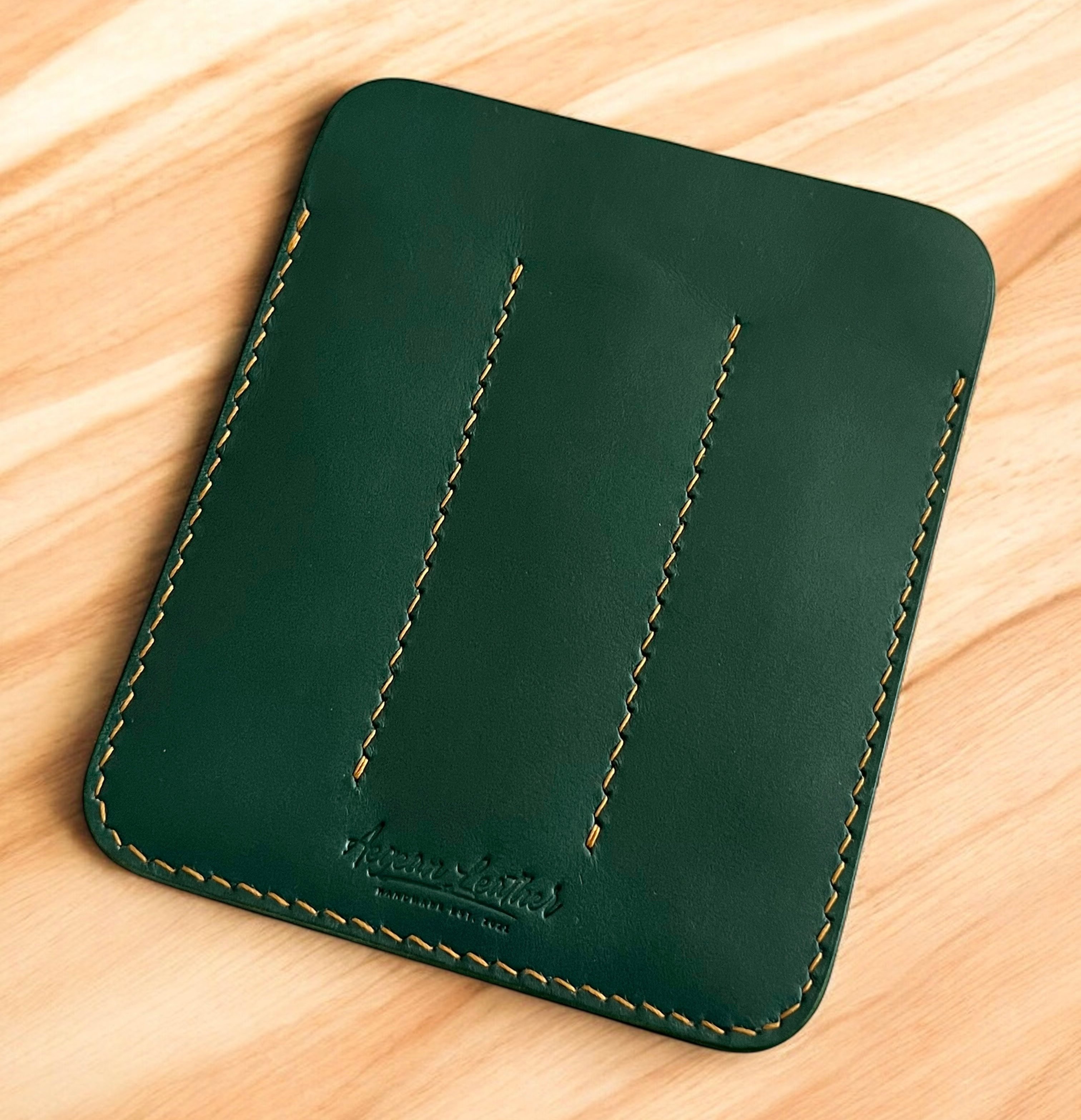 LEATHER TRIPLE PEN SLEEVE-GREEN