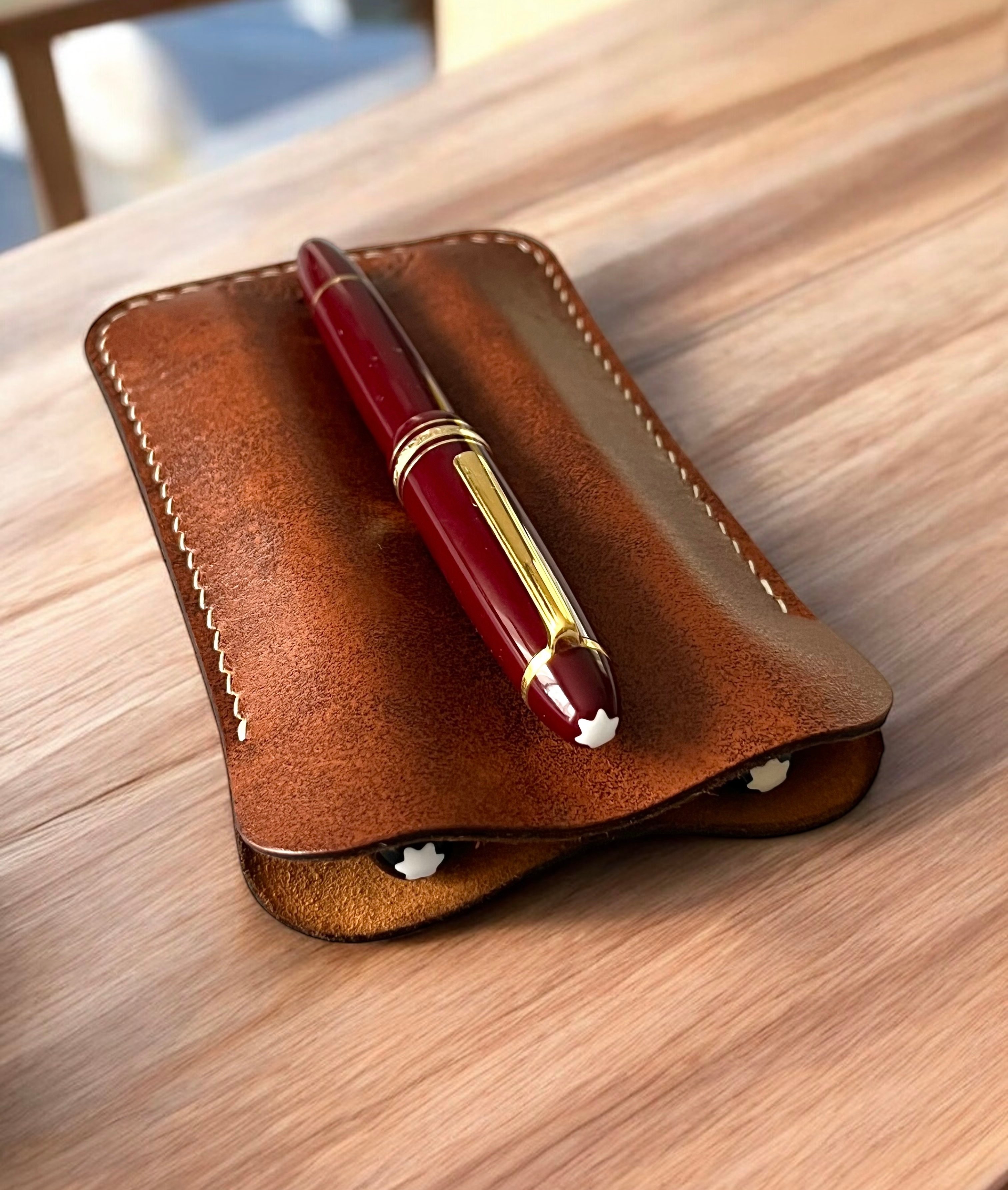 LEATHER DOUBLE PEN SLEEVE-BROWN