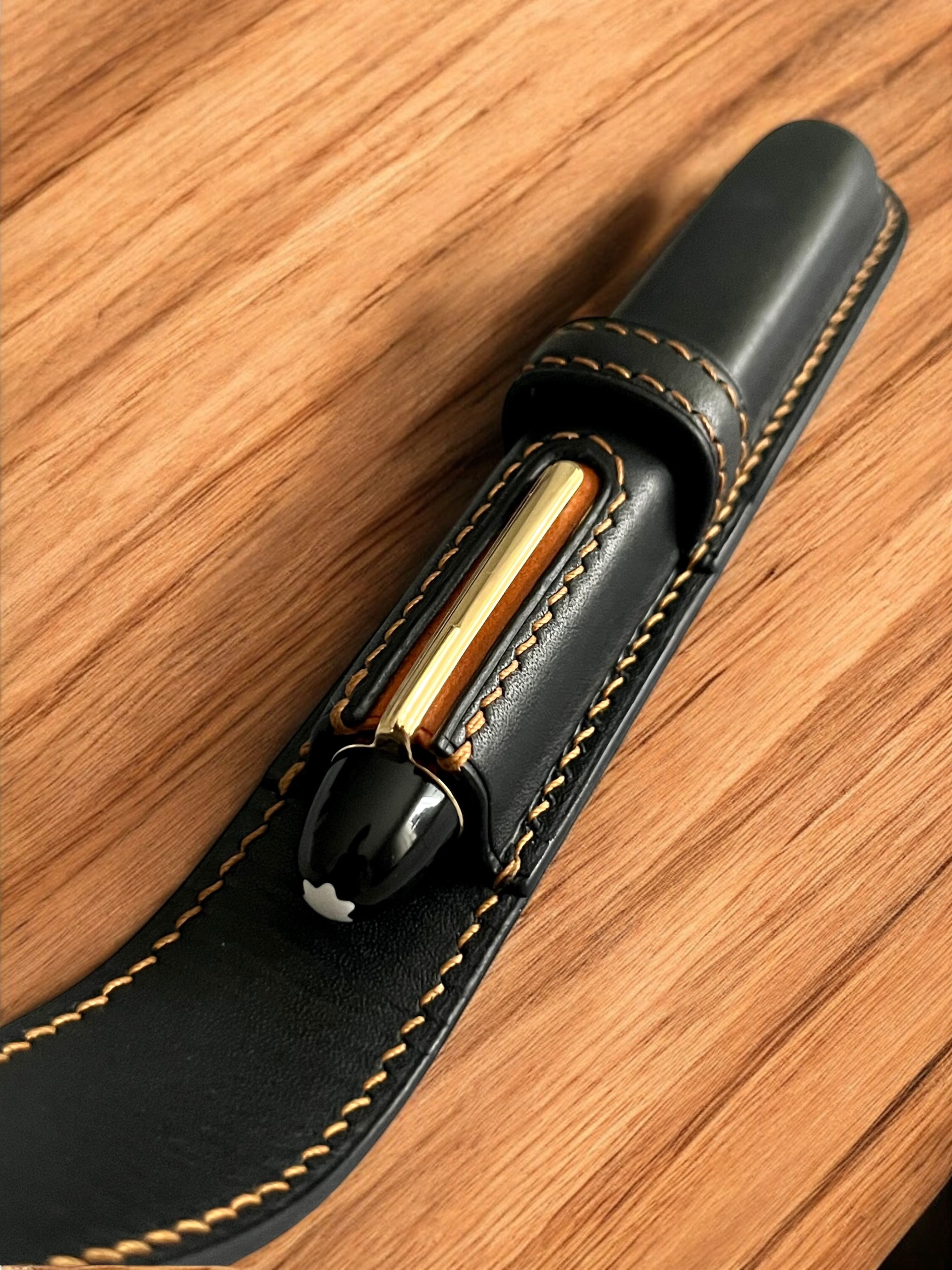 BLACK AMBER TEKLİ KALEMLİK