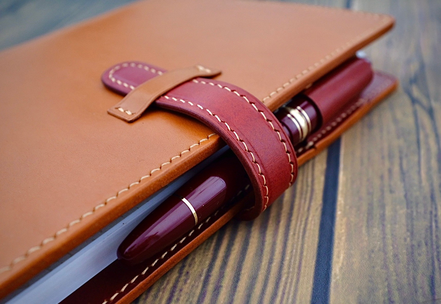 GOLDEN SAND LEATHER NOTEBOOK COVER