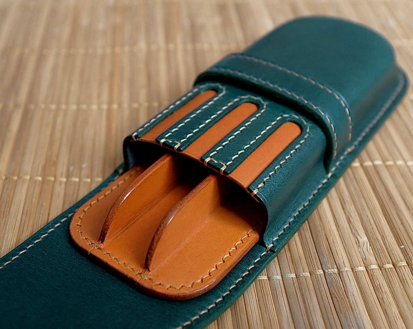 NAMIKI EMPEROR-PILOT CUSTOM URUSHI GREEN FOREST LEATHER PEN CASE FOR THREE PENS