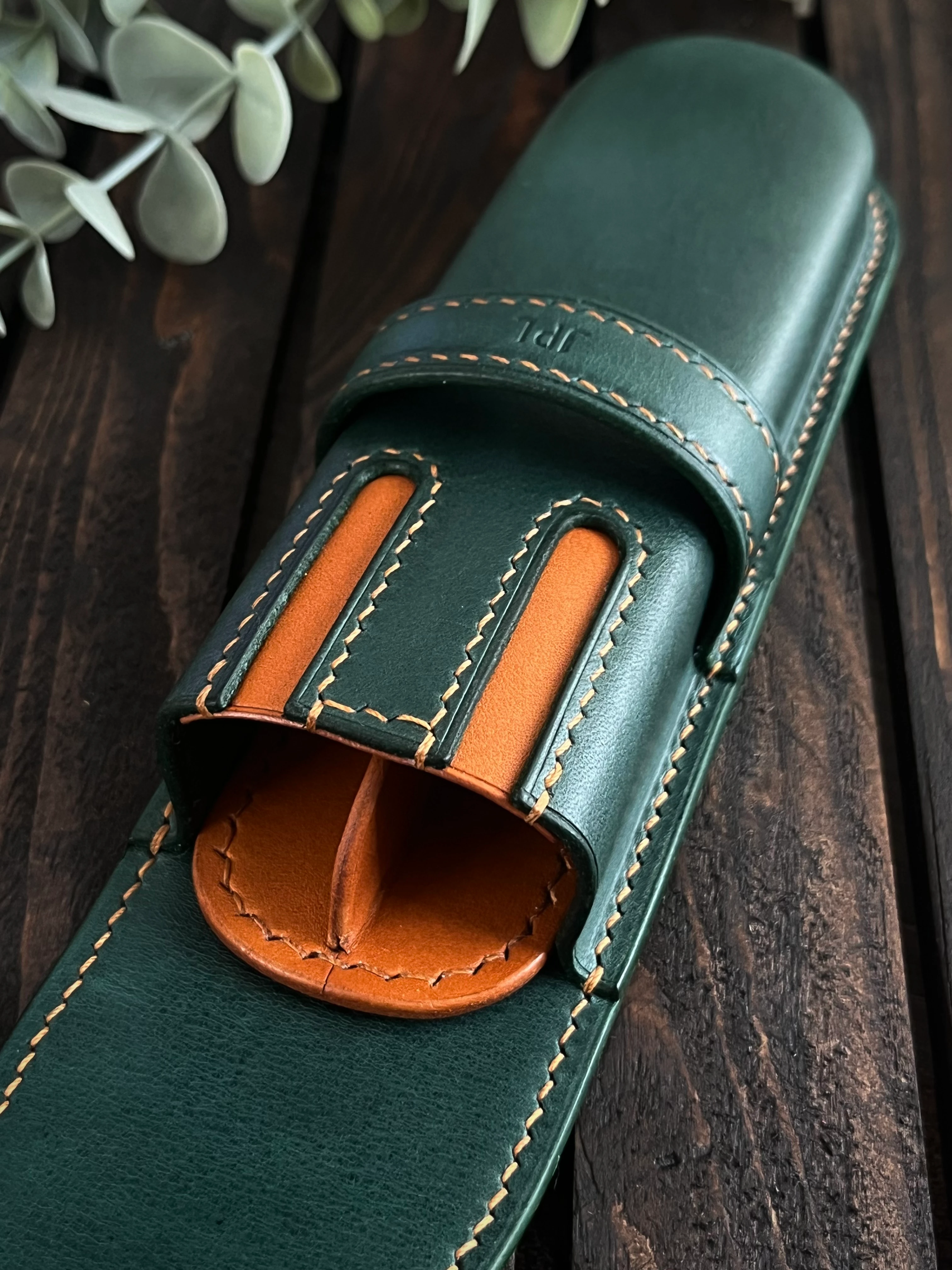 GREEN FOREST LEATHER PEN CASE FOR TWO PENS