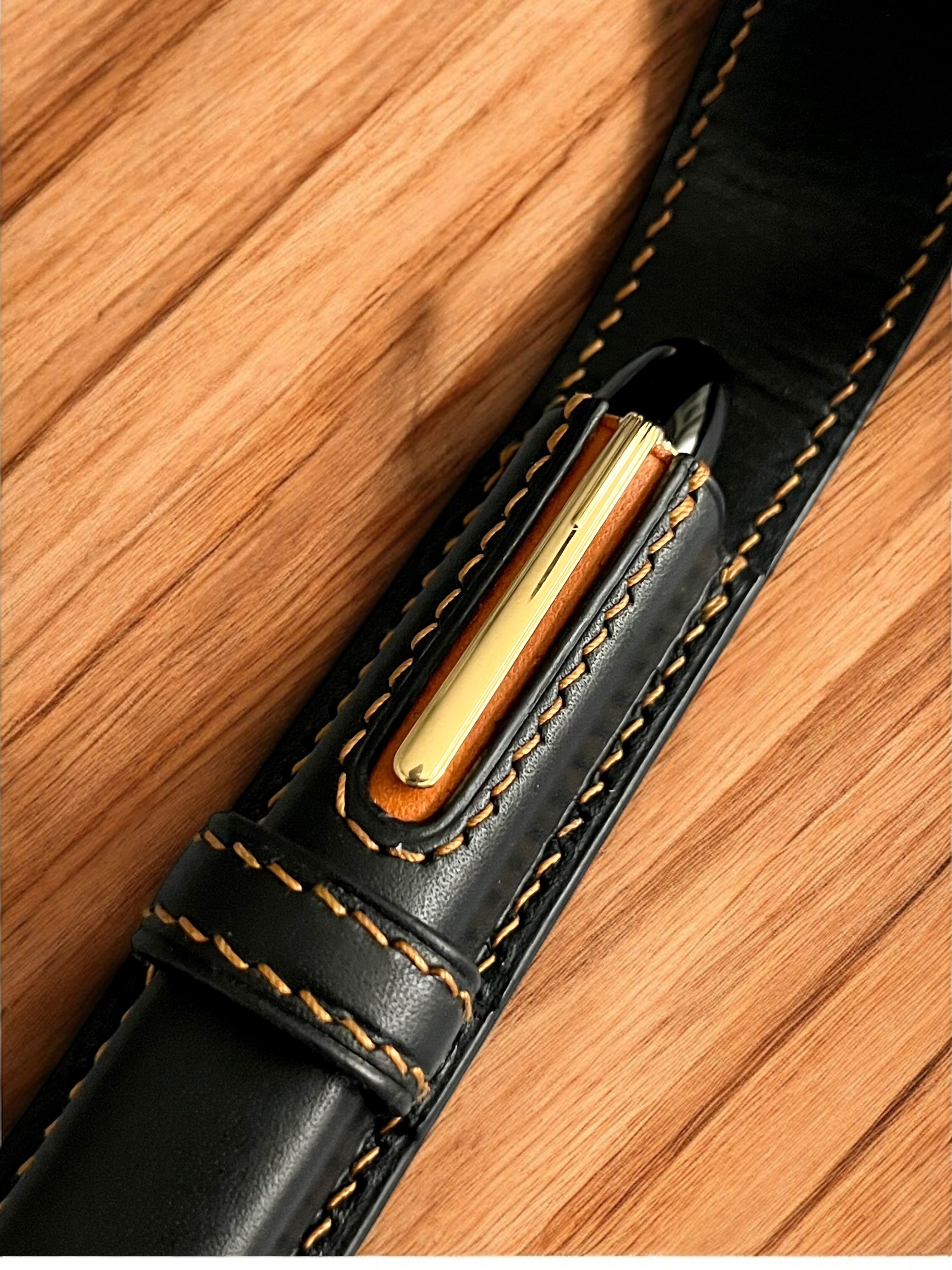 BLACK AMBER TEKLİ KALEMLİK