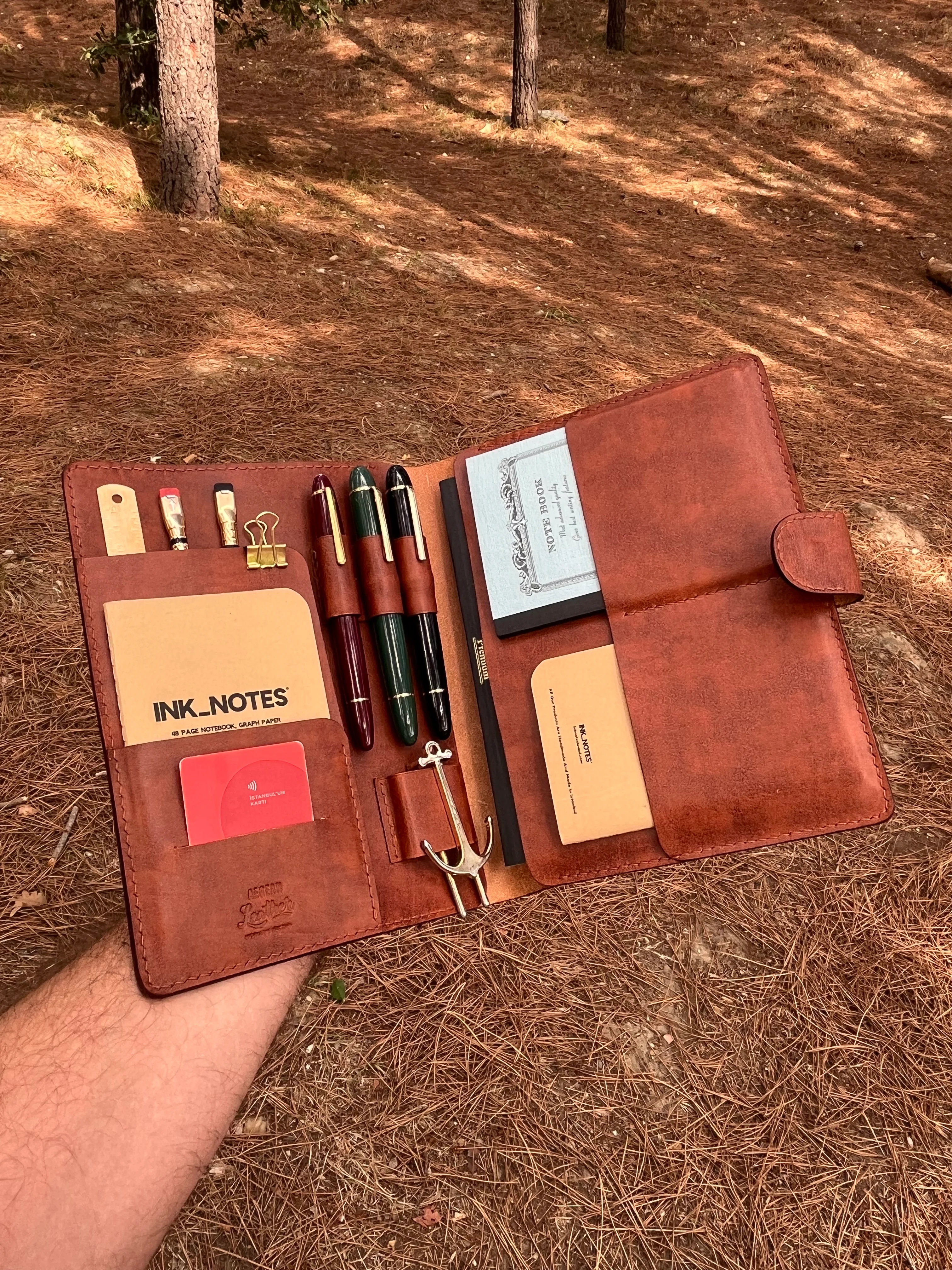 A5 LEATHER PORTFOLIO-Brown