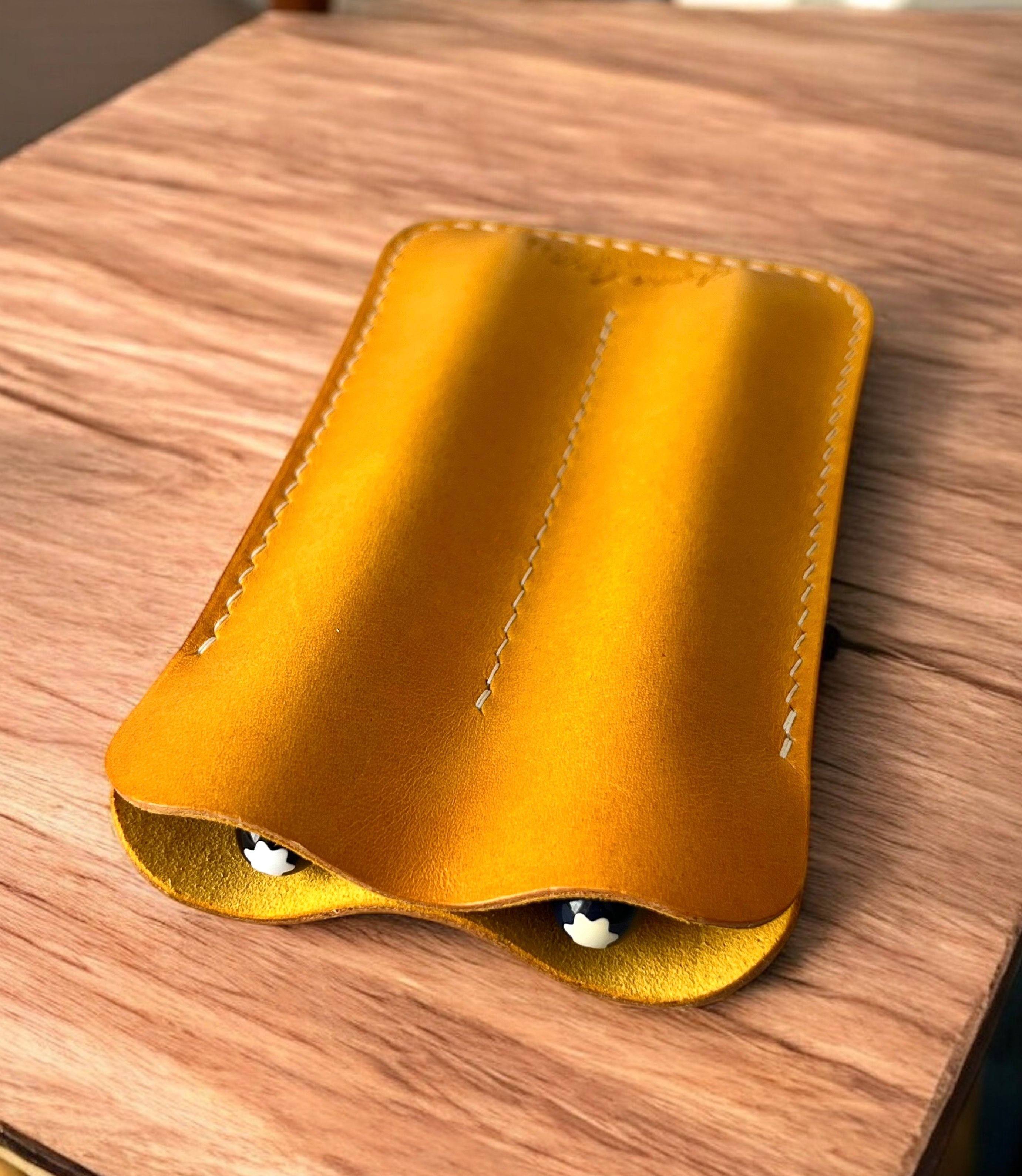 LEATHER DOUBLE PEN SLEEVE-YELLOW
