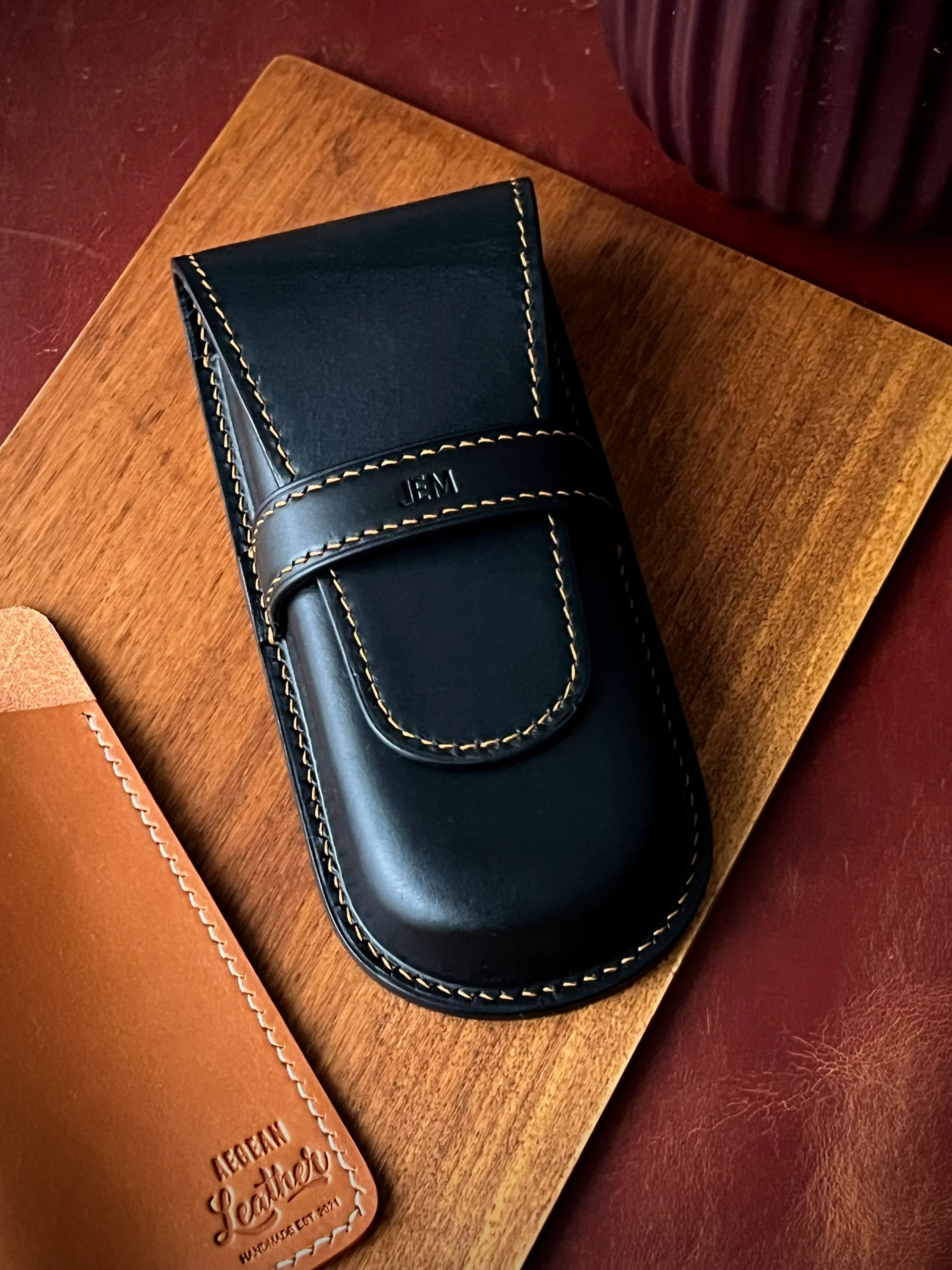 BLACK AMBER LEATHER PEN CASE FOR THREE PENS