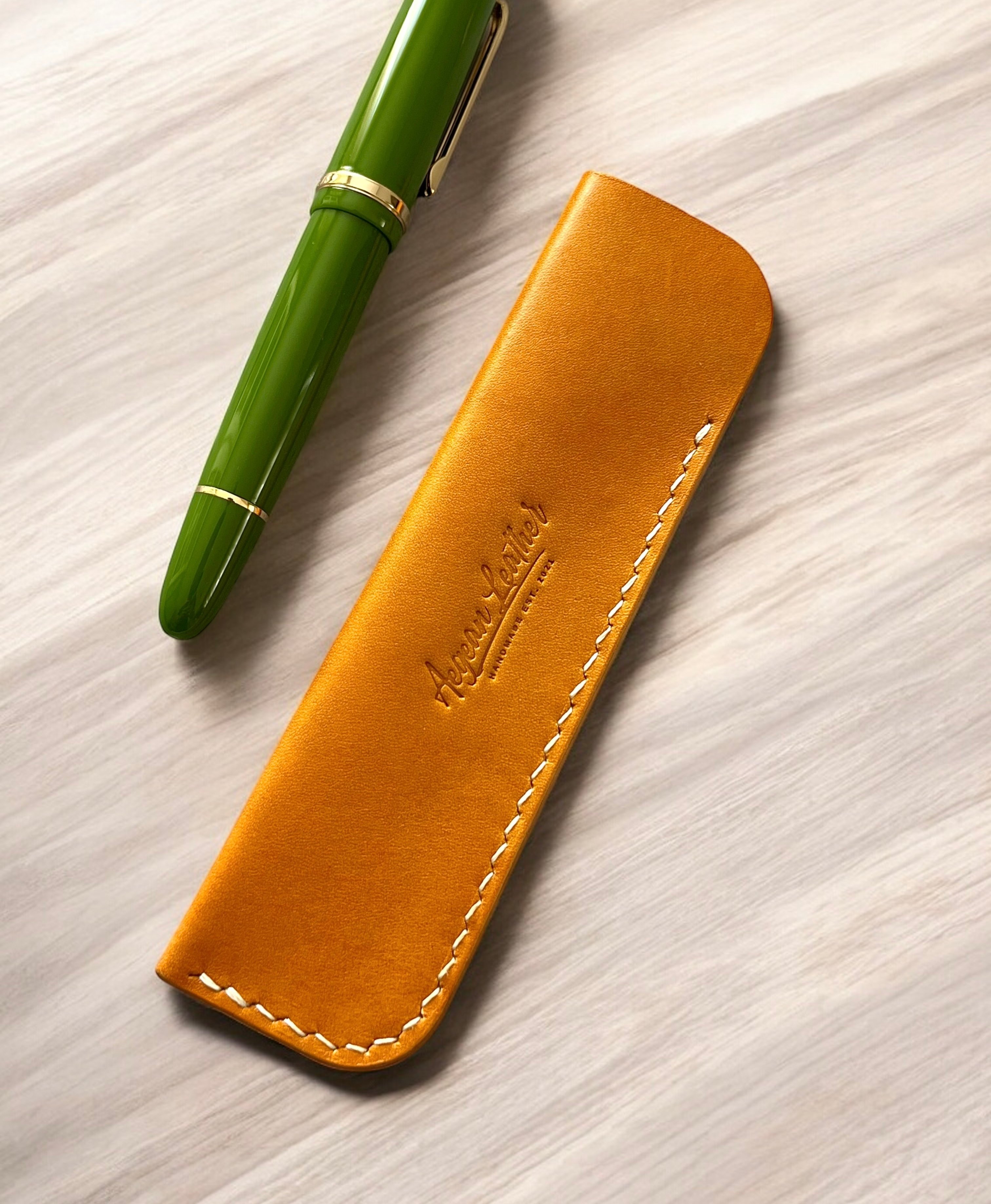 LEATHER SINGLE PEN SLEEVE-GREEN