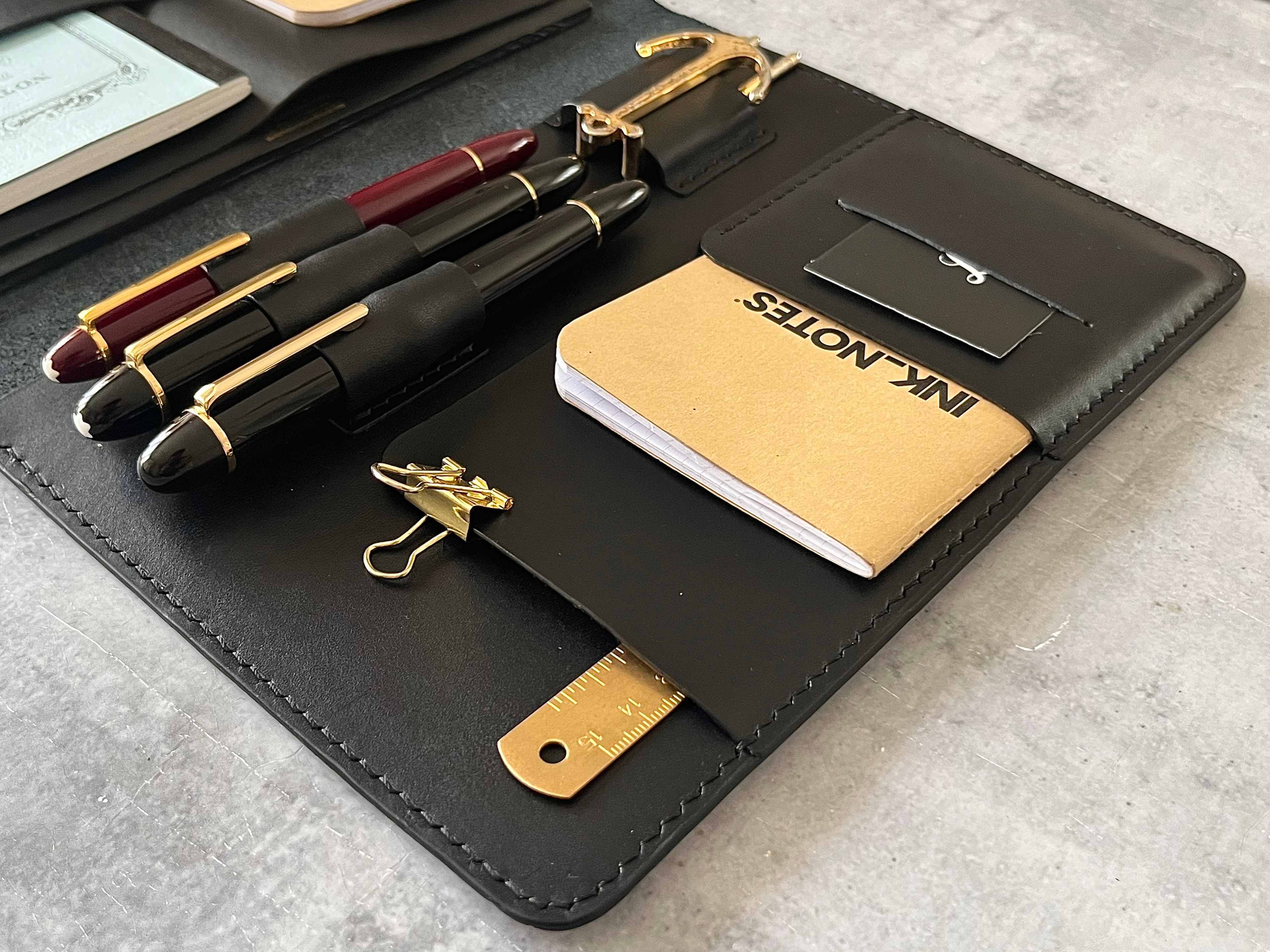 A5 LEATHER PORTFOLIO-Black