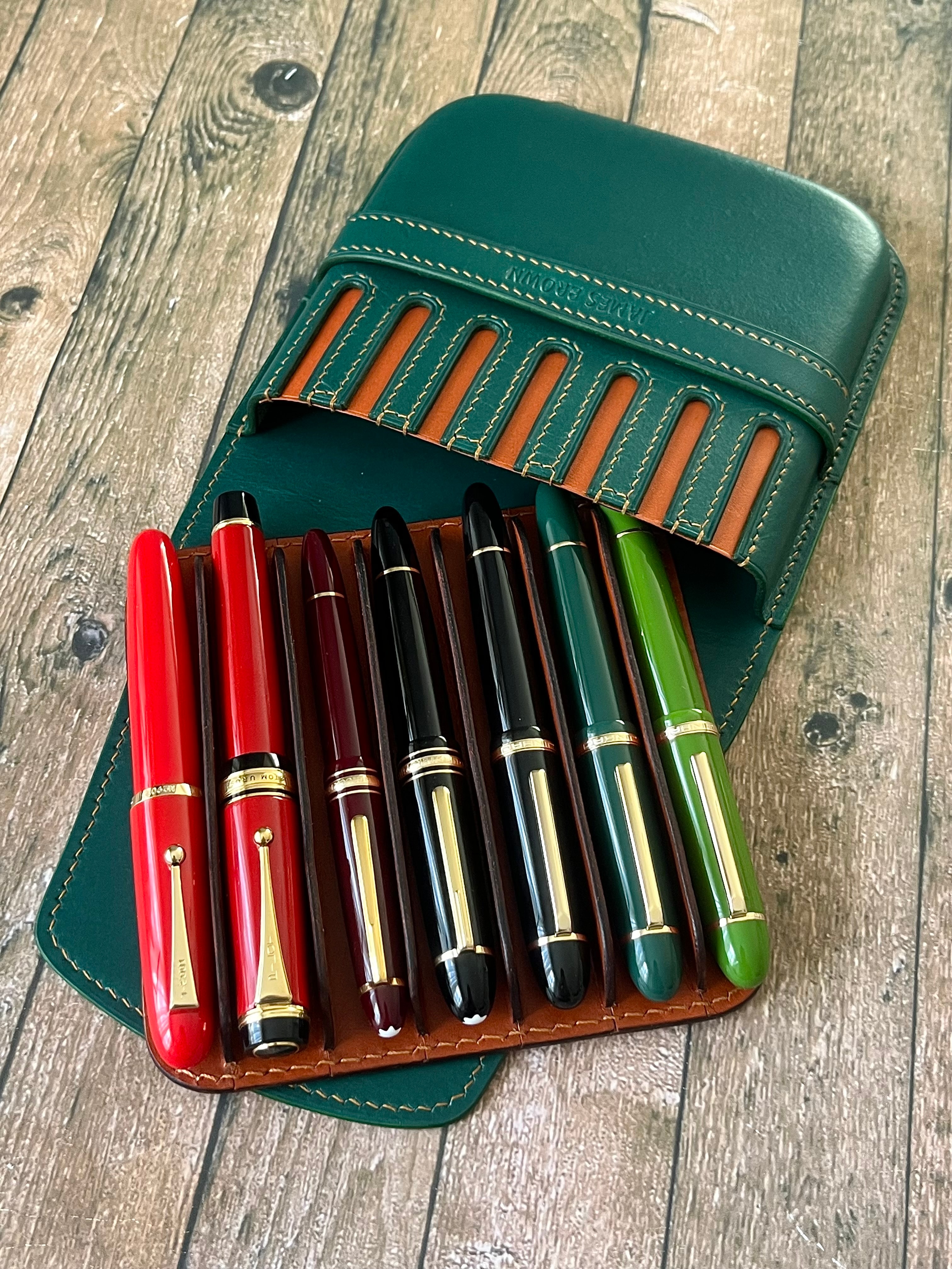 GREEN FOREST LEATHER PEN CASE FOR SEVEN PENS