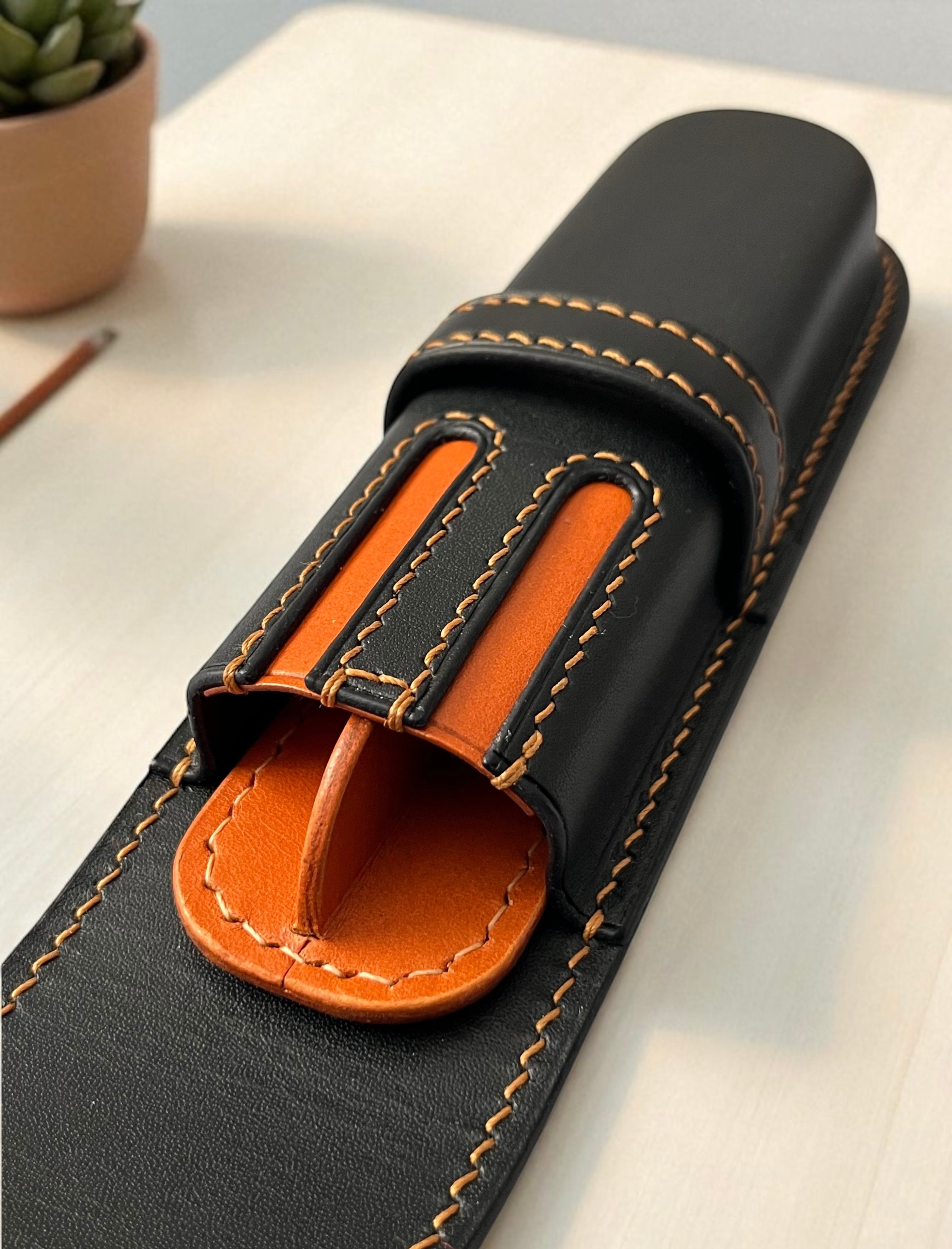 BLACK AMBER İKİLİ KALEMLİK