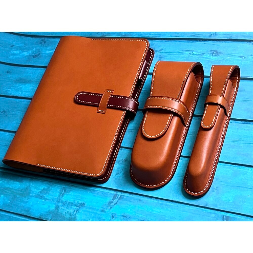 GOLDEN SAND LEATHER PEN CASE FOR TWO PENS