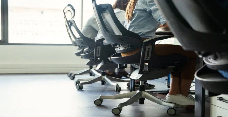 Ofis Koltuklarında Mekanizma Çeşitleri Tilt, Syncro ve Multiblok Karşılaştırması