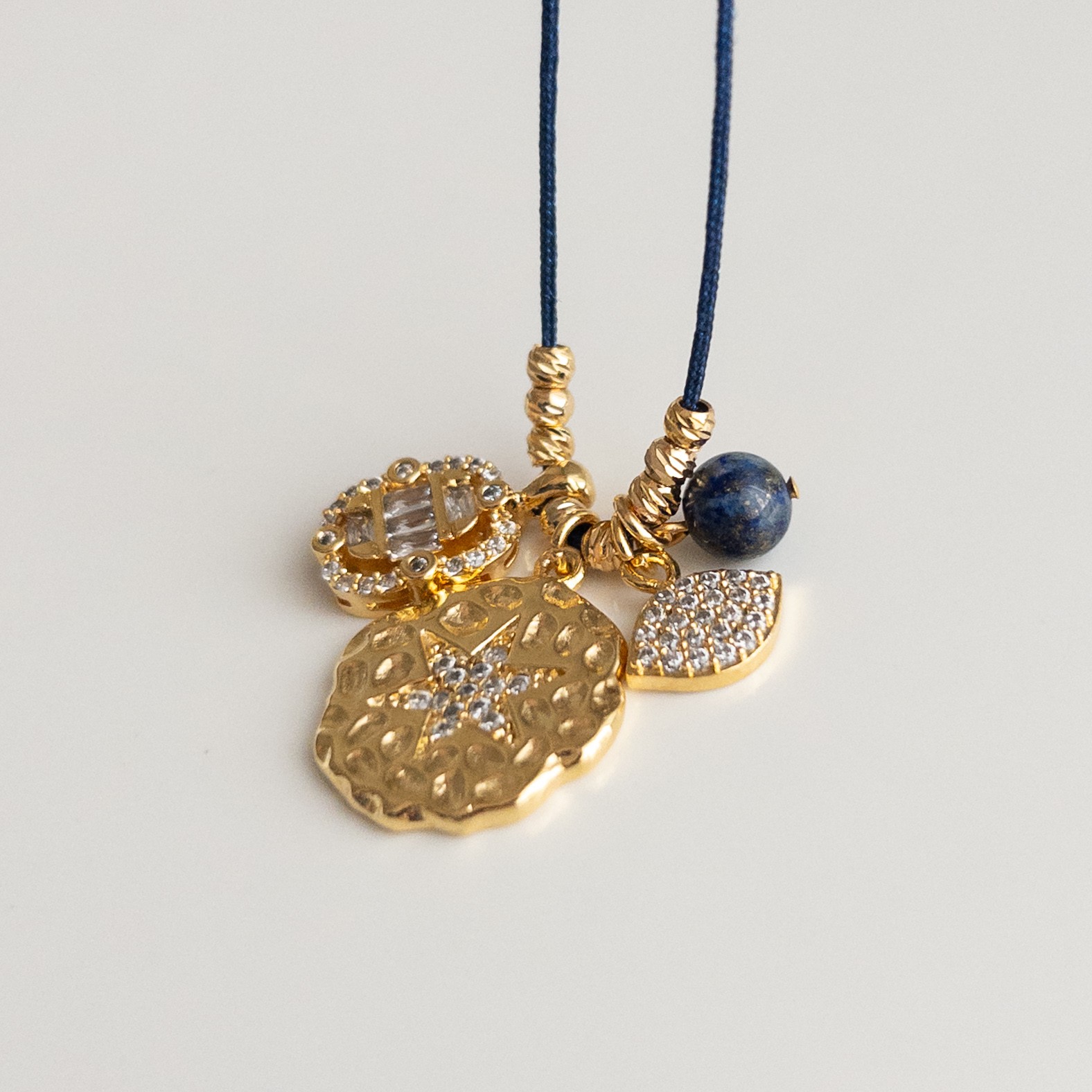 Lapis Lazuli Taşı Charm Kolye