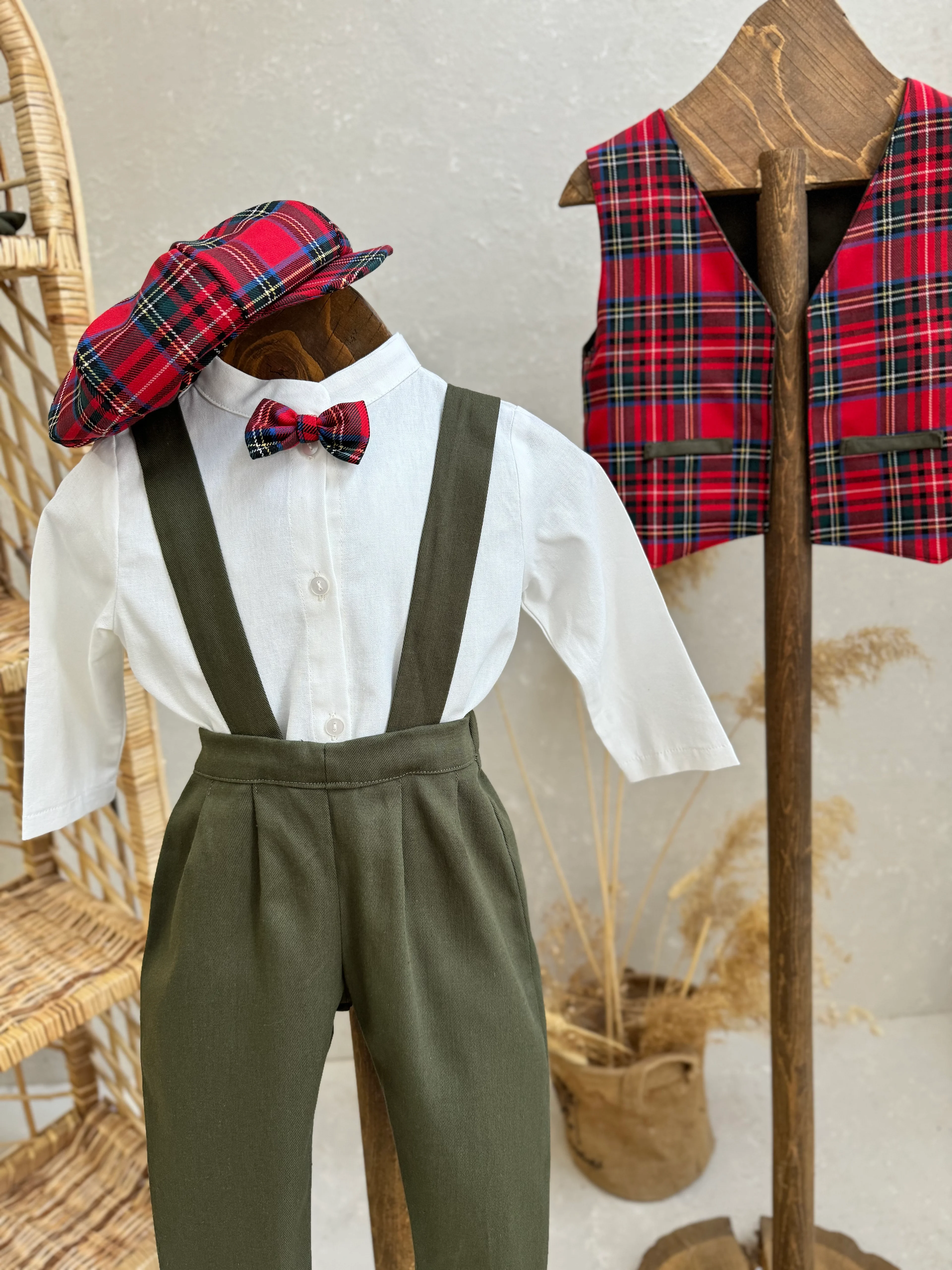 HAKİ PANTOLON - GÖMLEK 