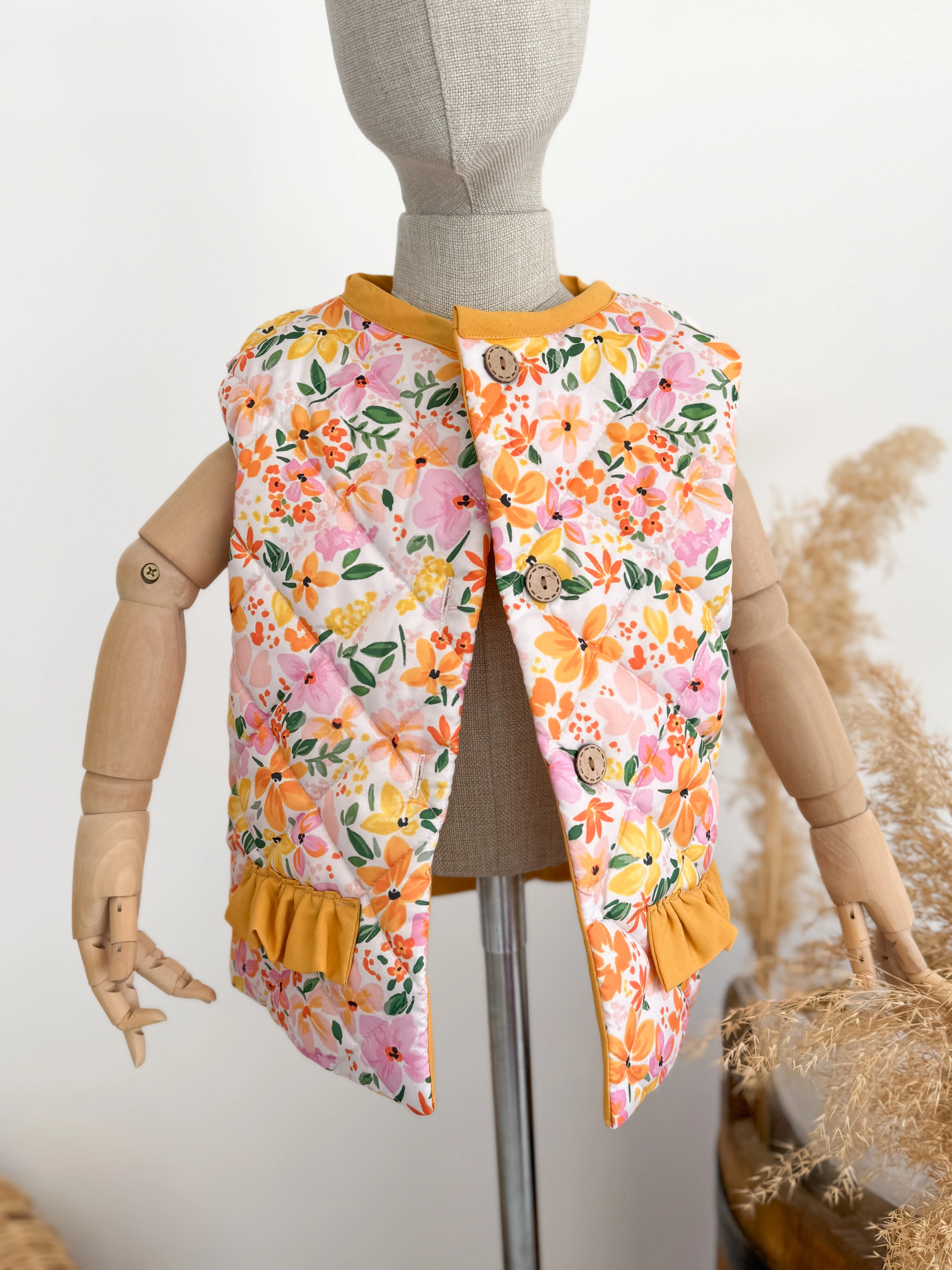 FLOWER KAPİTONE YELEK