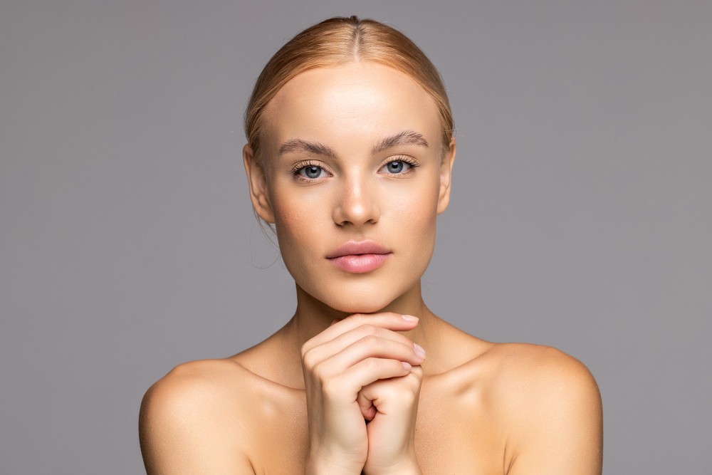 Gece Bakımı İçin En İyi Retinol Serumları: Cilt Yenilenmesinin Gücünü Keşfedin