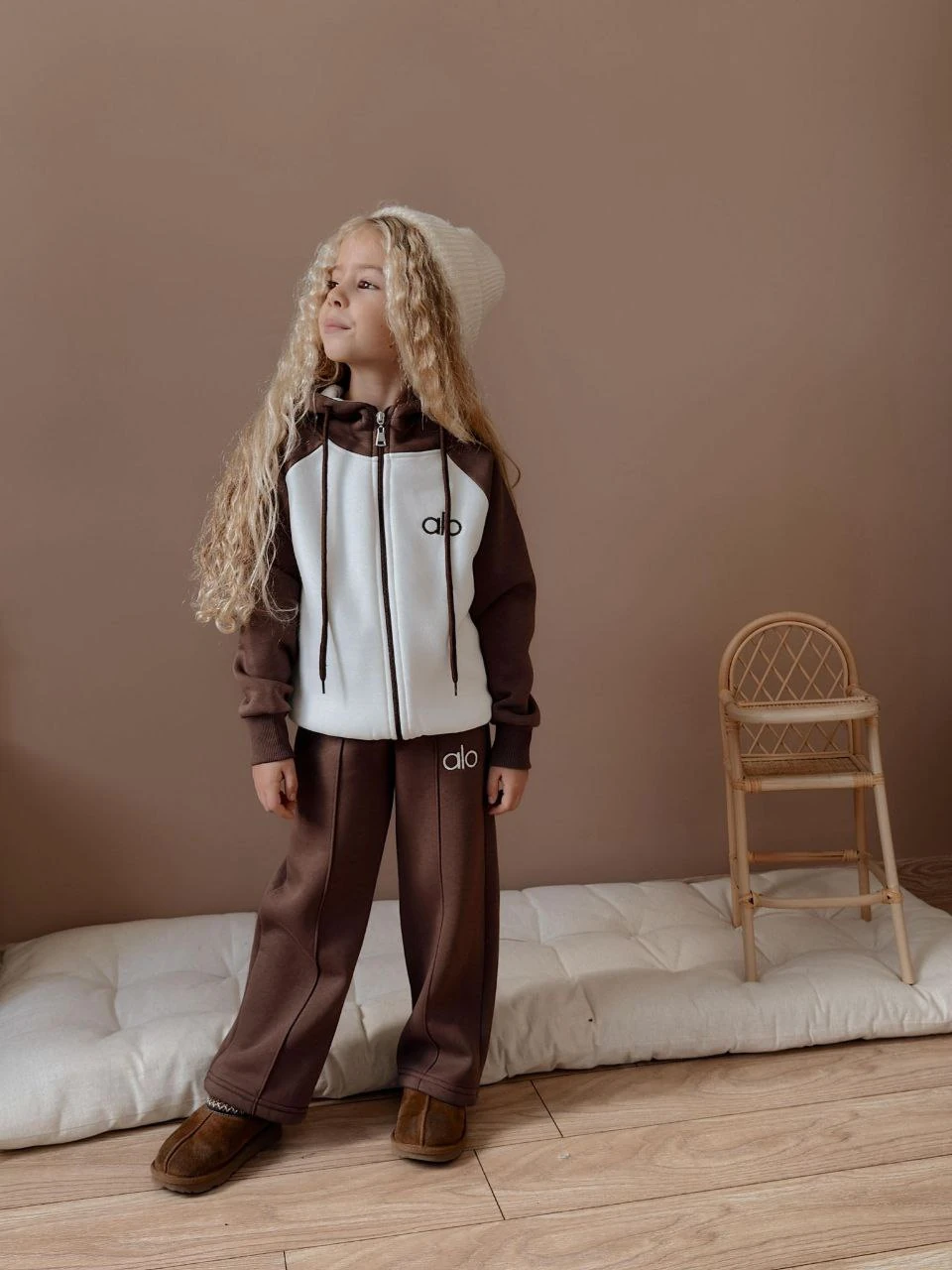 5-16 Yaş Kız Çocuk ALO Logo Renk Bloklu Fermuarlı 3 İplik Şardonlu Eşofman Takımı