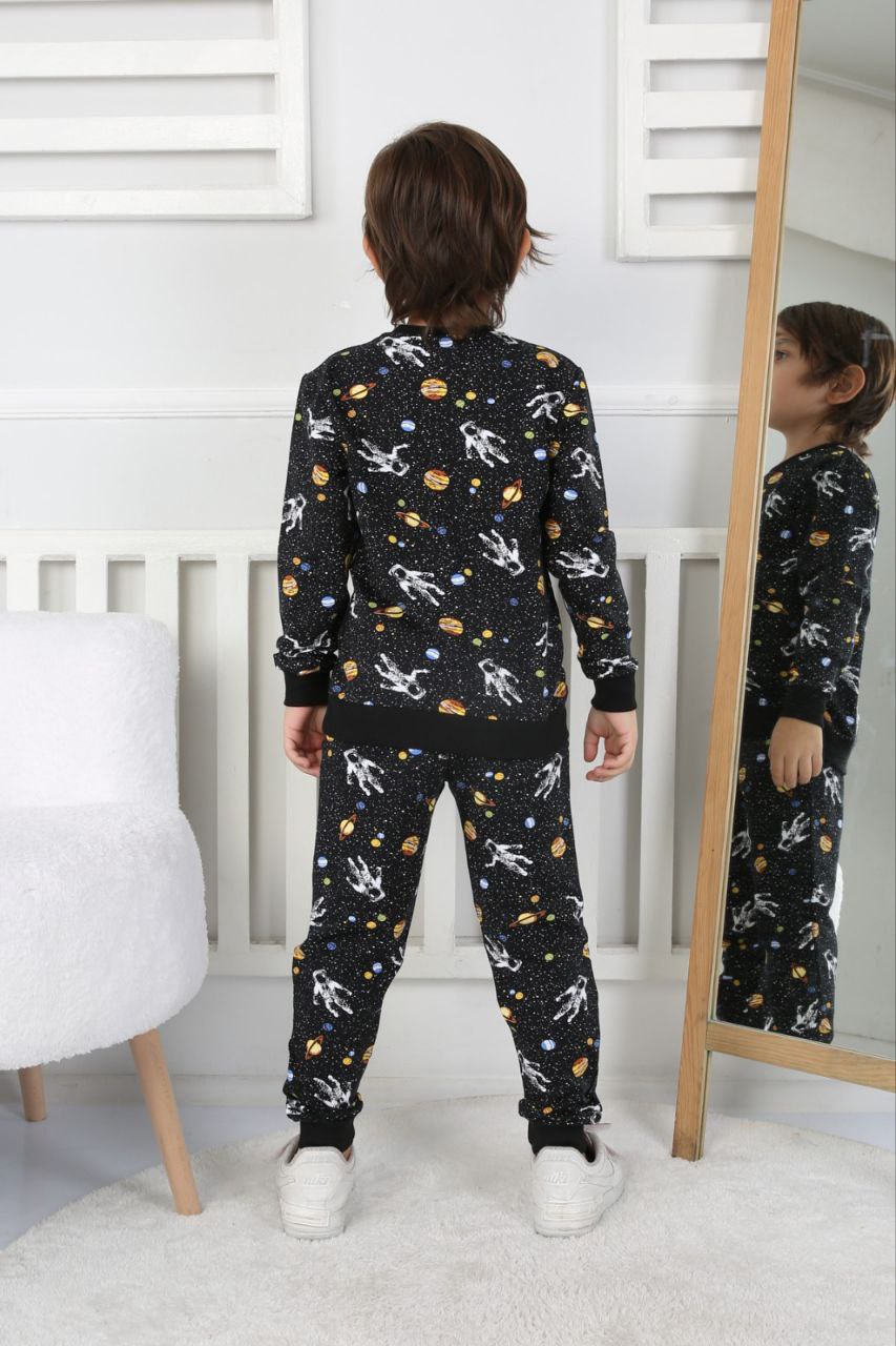 3-8 Yaş Astronot Desenli Siyah Erkek Çocuk Pijama Takımı