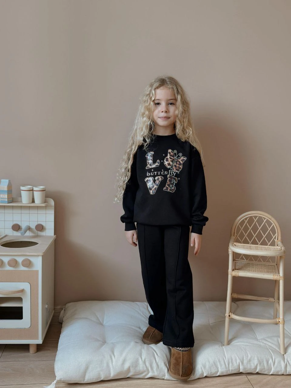 3-10 Yaş Kız Çocuk Love Baskılı 3 İp Şardonlu Eşofman Takımı