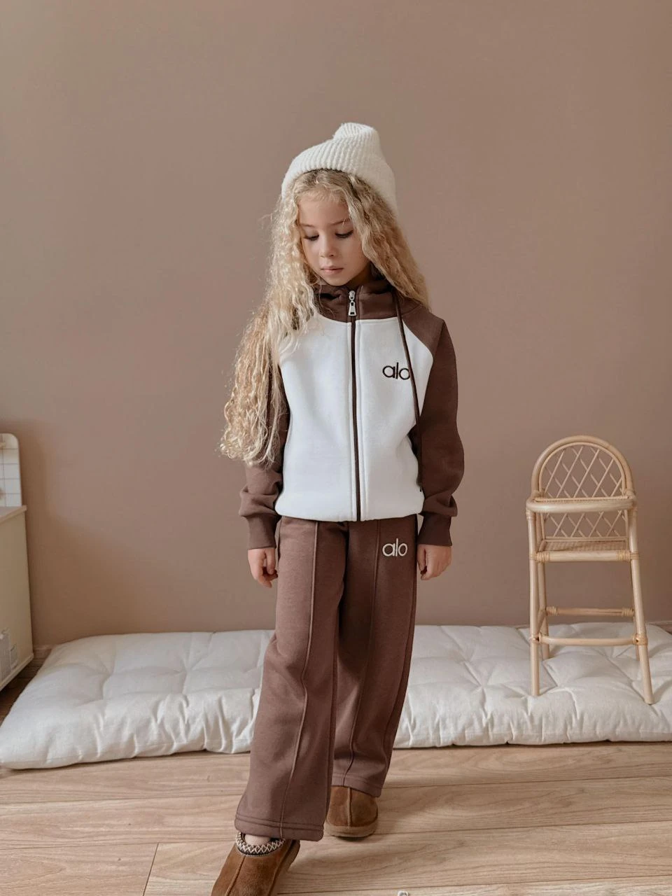 5-16 Yaş Kız Çocuk ALO Logo Renk Bloklu Fermuarlı 3 İplik Şardonlu Eşofman Takımı