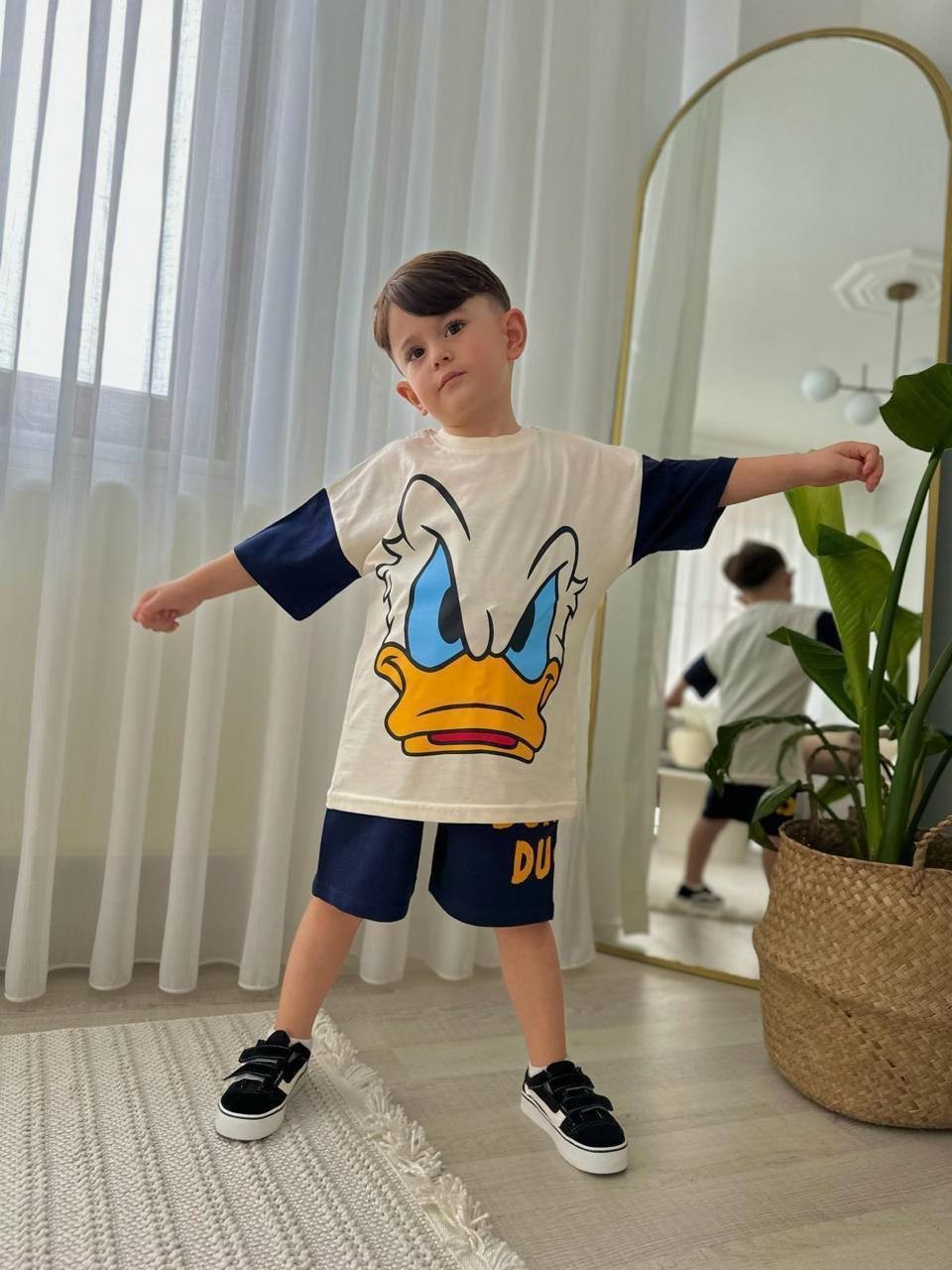 3-10 YAŞ ERKEK ÇOCUK DONALD DUCK LACİVERT ŞORT TAKIM