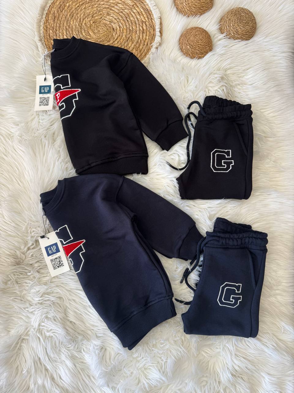 2-7 Yaş Erkek Çocuk GAP Logolu İkili Takım