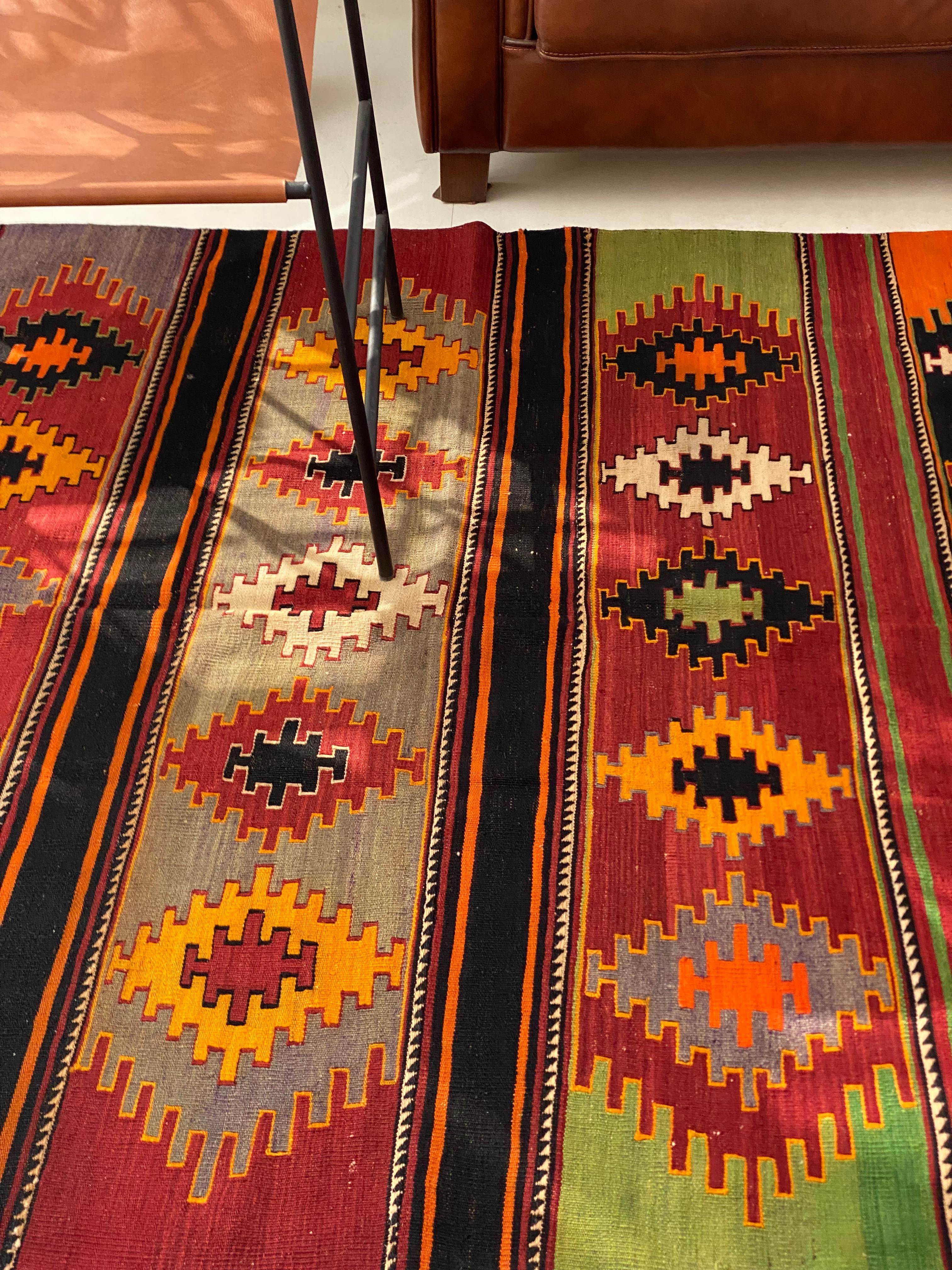 Vintage Handwoven Sivas Kilim