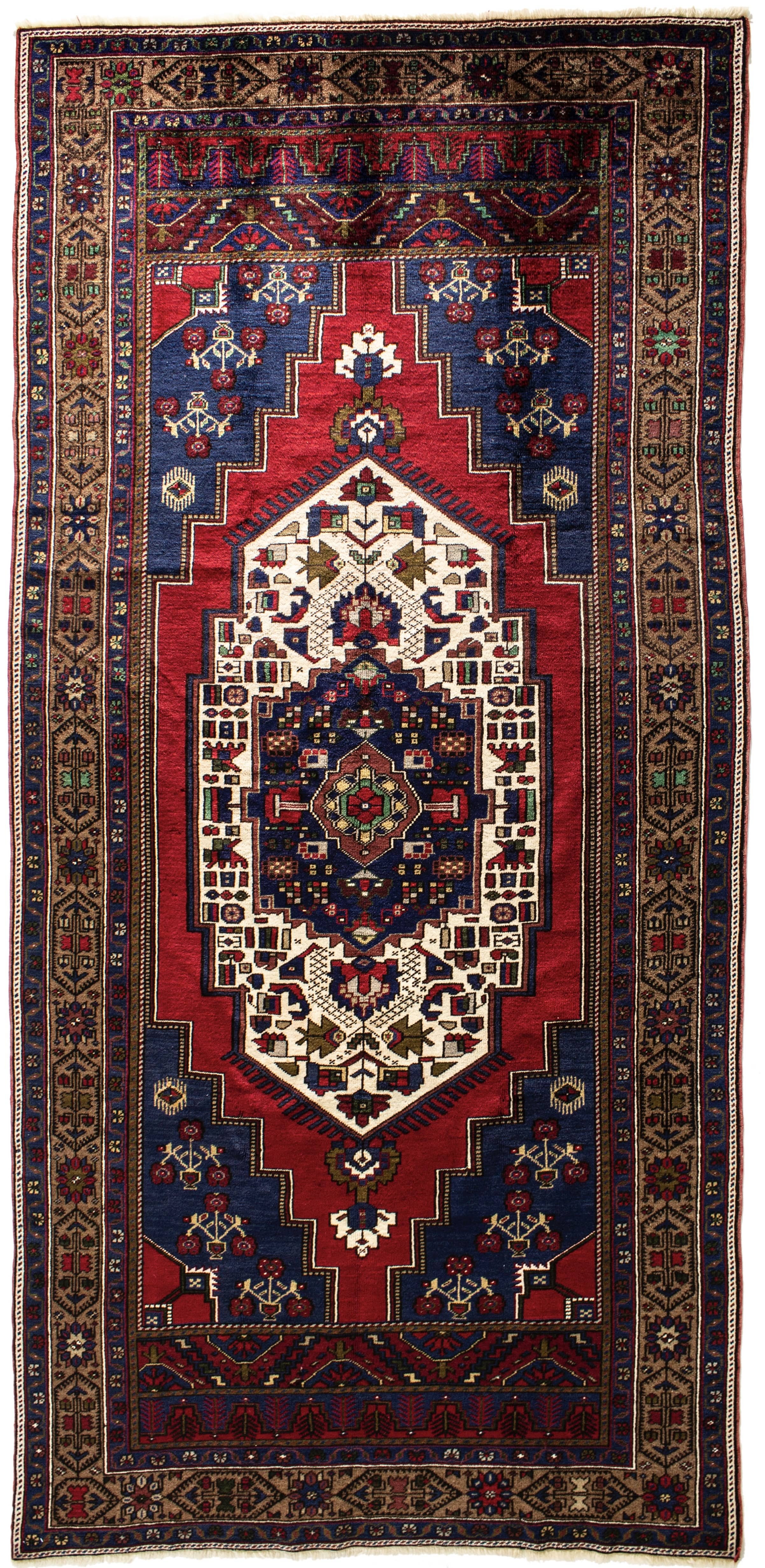 Central Anatolia Taspınar Hand-Woven Carpet