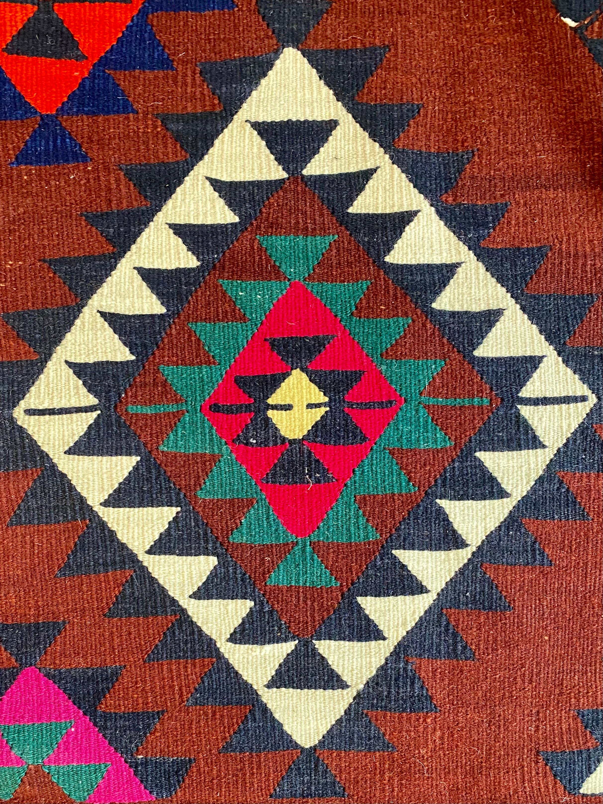 Balikesir Karakechili Burdock Bordered Rug 