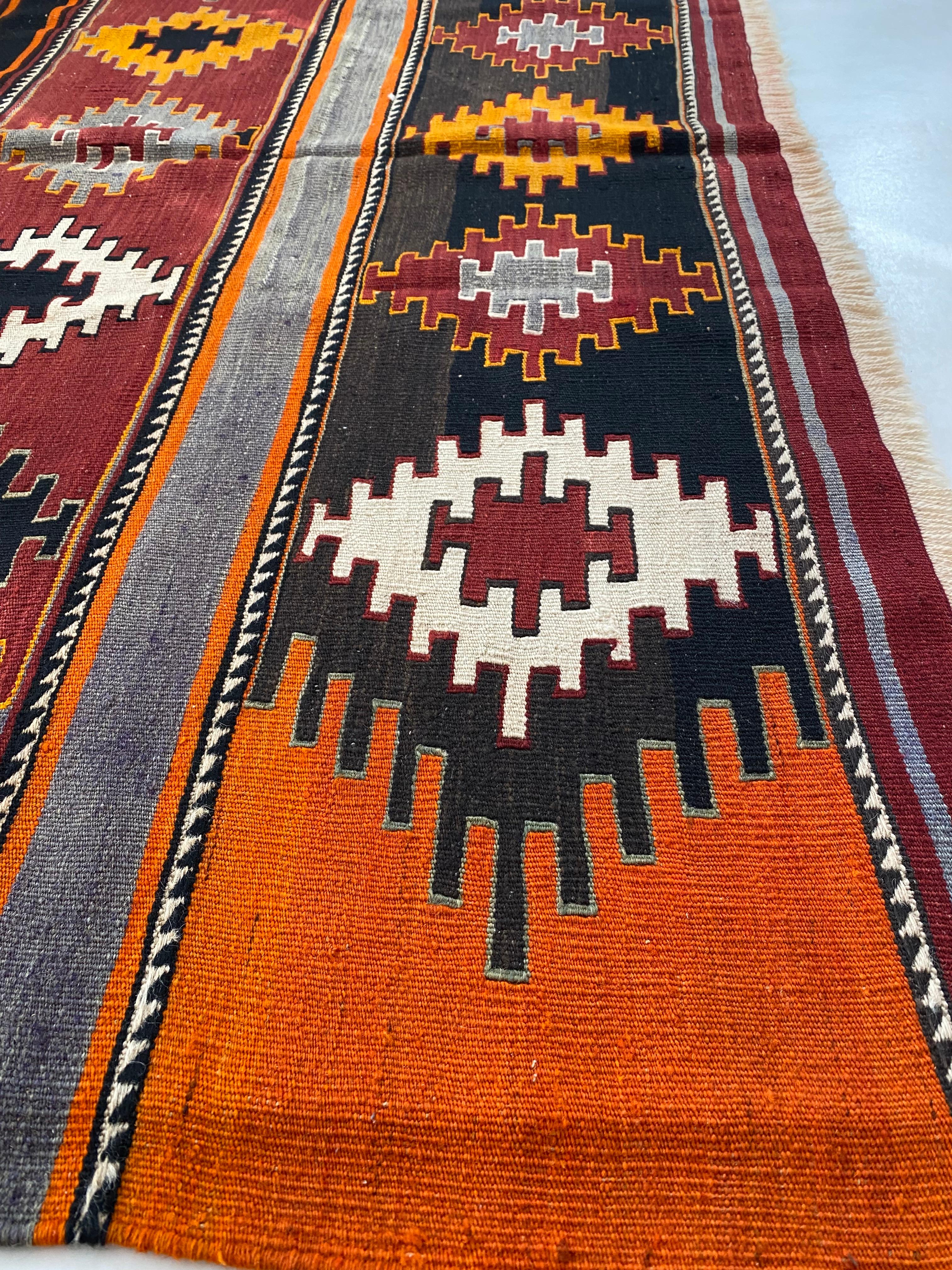 Vintage Handwoven Sivas Kilim