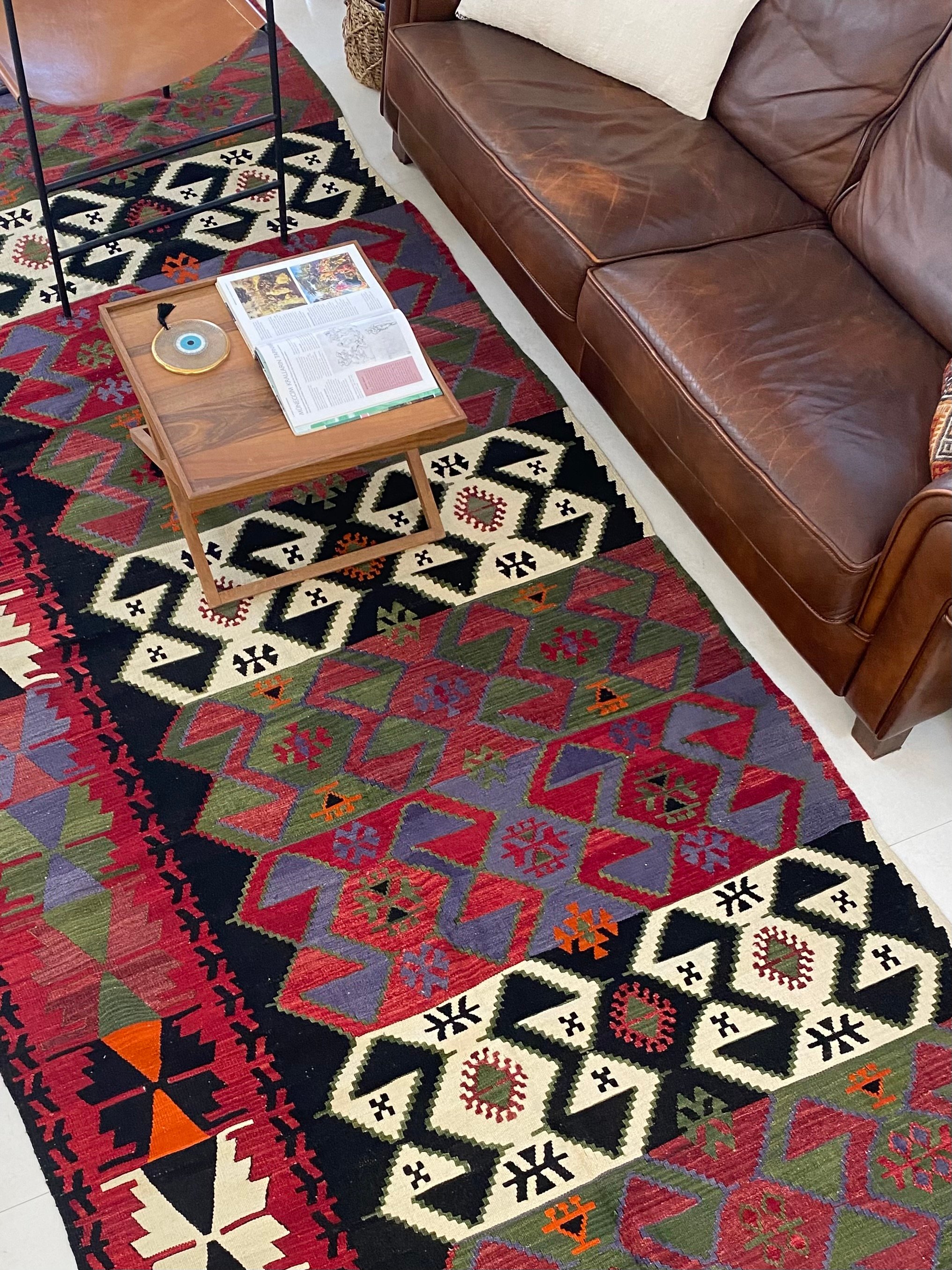 Handwoven Vintage Emirdag Kilim 2