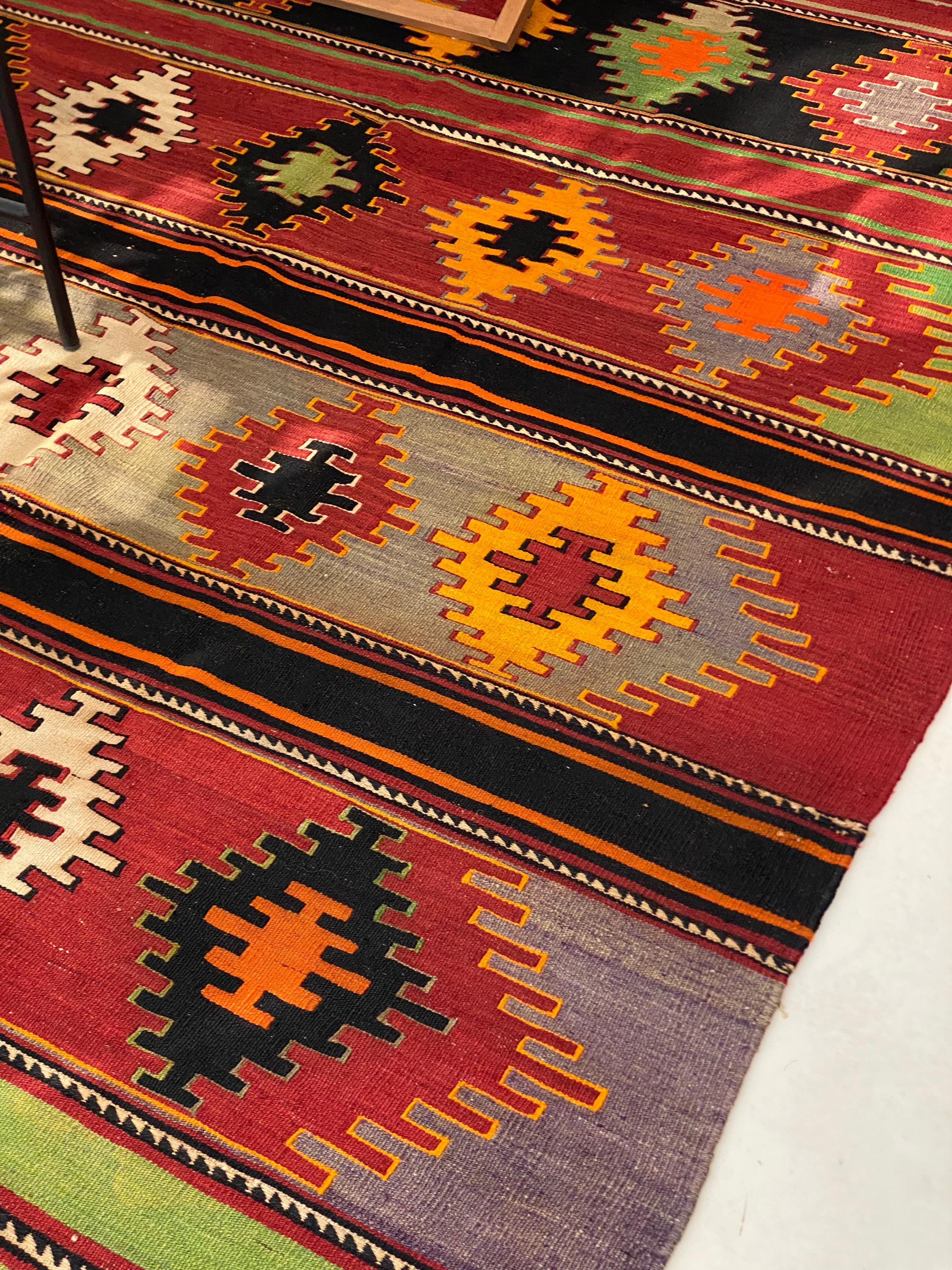 Vintage Handwoven Sivas Kilim