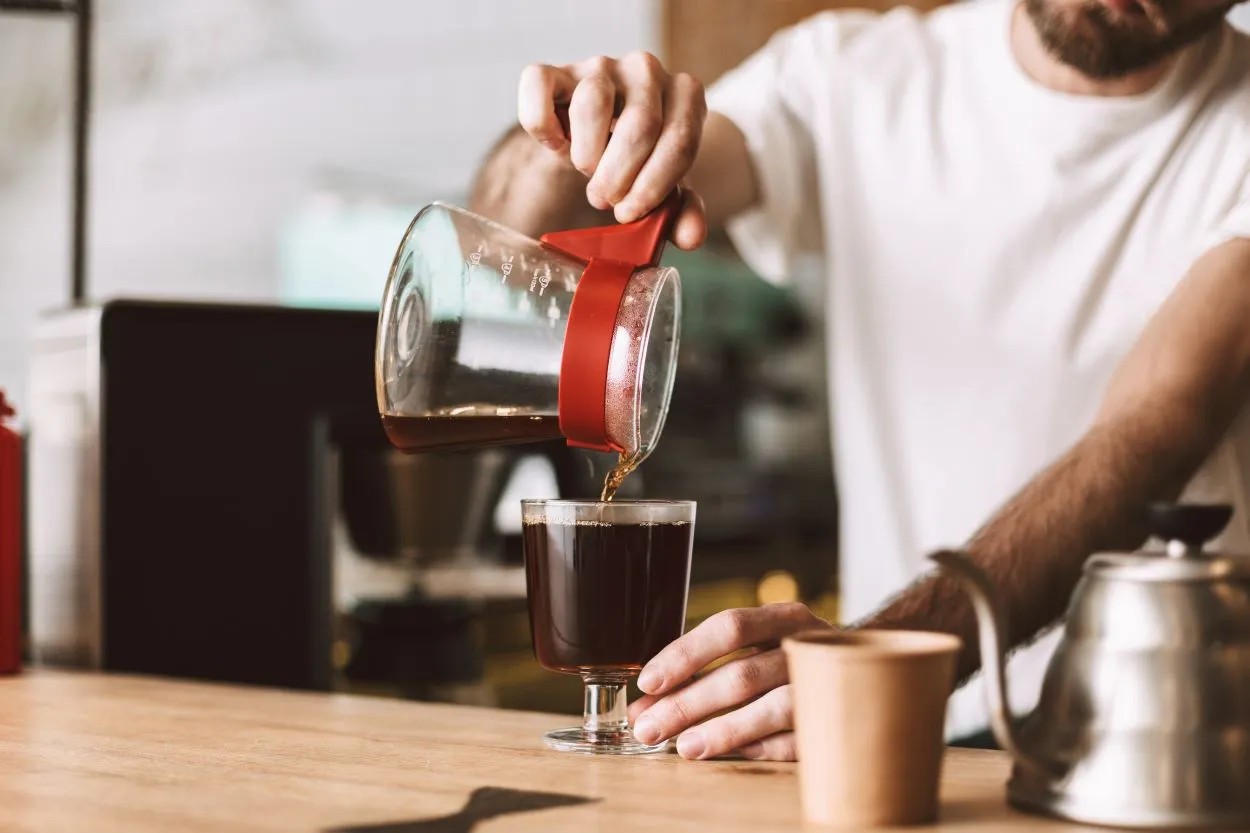 Maple Coffee Shop’tan Filtre Kahve Çeşitleri: Dünya Çapında Bir Lezzet Yolculuğu