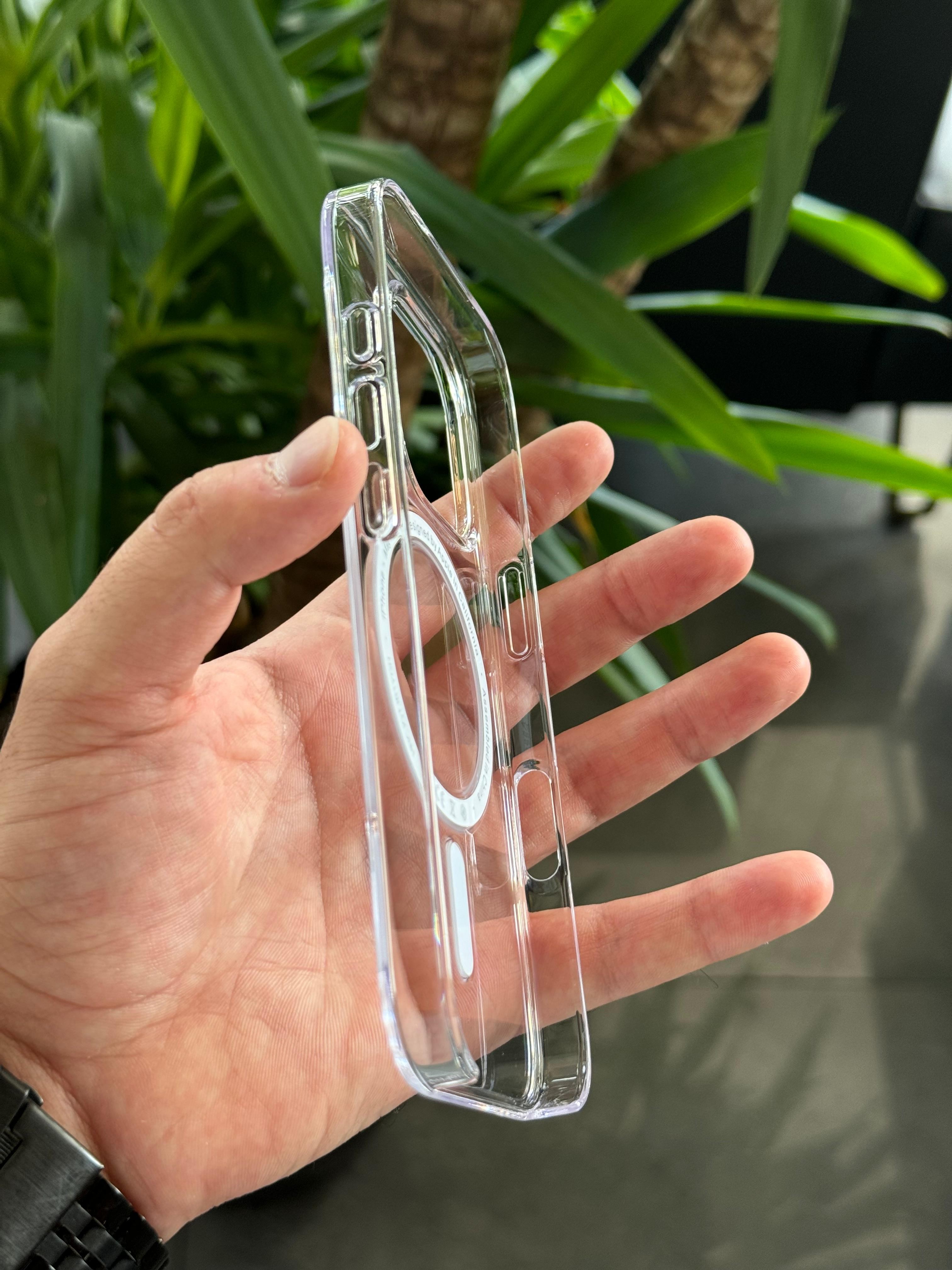 Magsafe Özellikli Animasyon Destekli Yüksek Kalite Kılıf