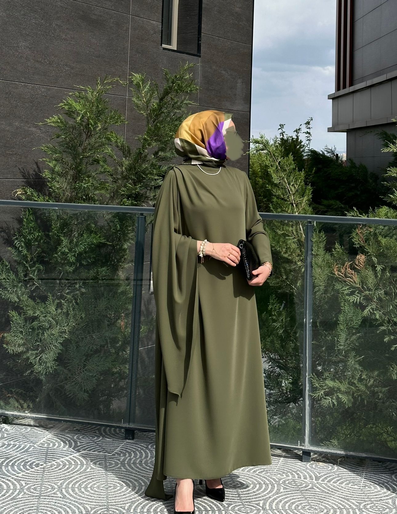 ASKER YEŞİLİ DAMLA ELBİSE