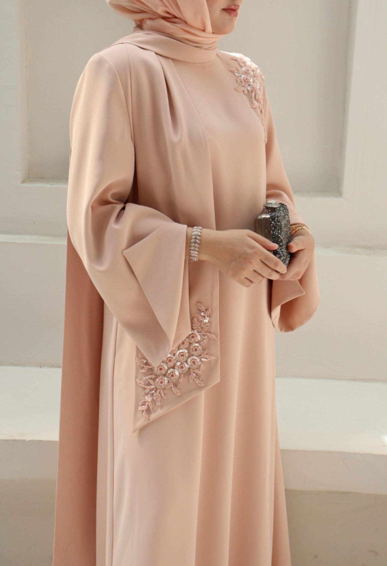 MİHRİ SOMON PEMBE ELBİSE