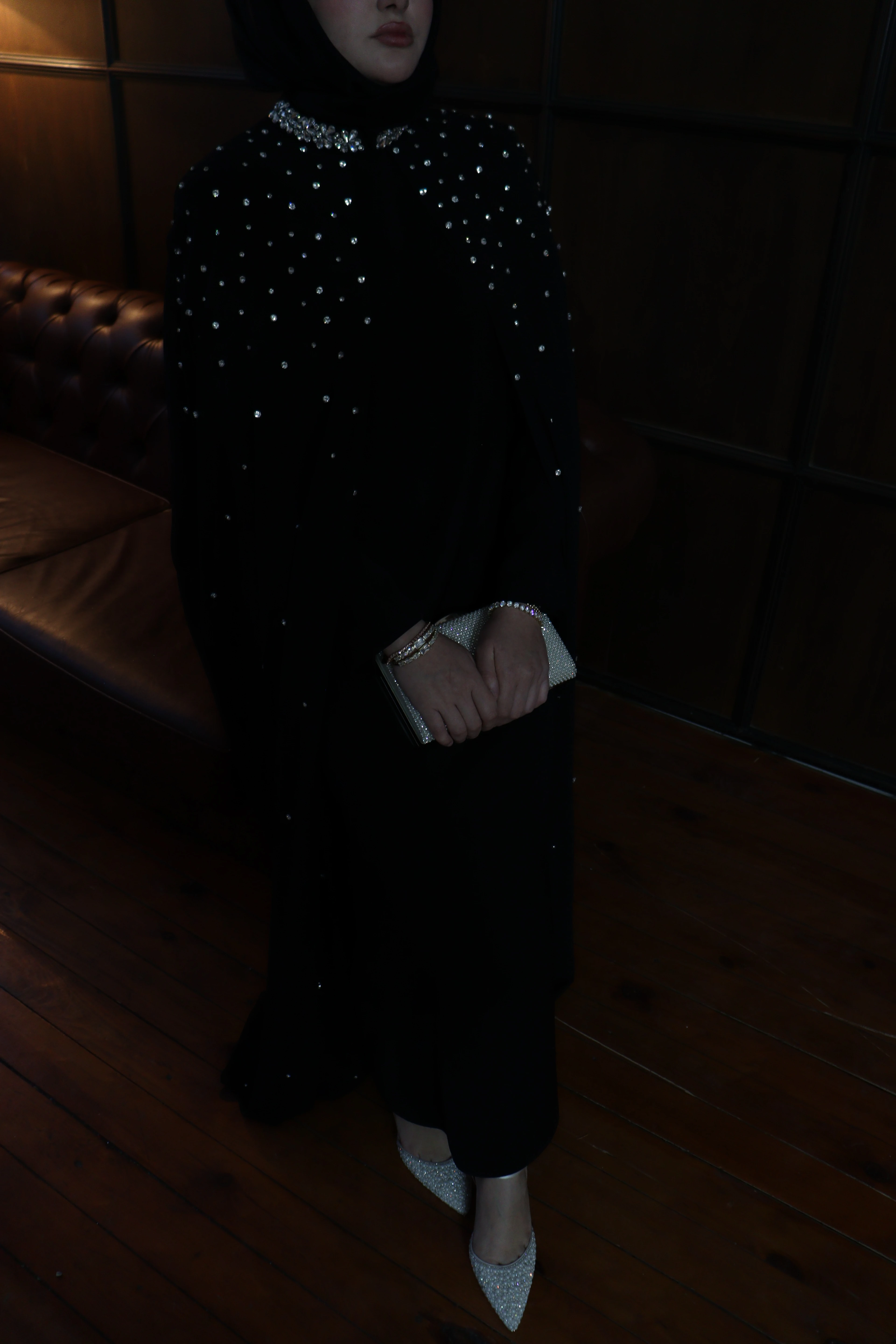 SİYAH PARLA ELBİSE