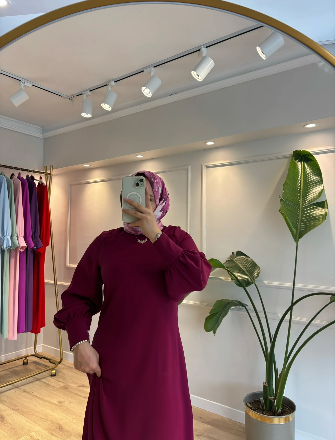 VİŞNE ÇÜRÜĞÜ ZÜHRE 