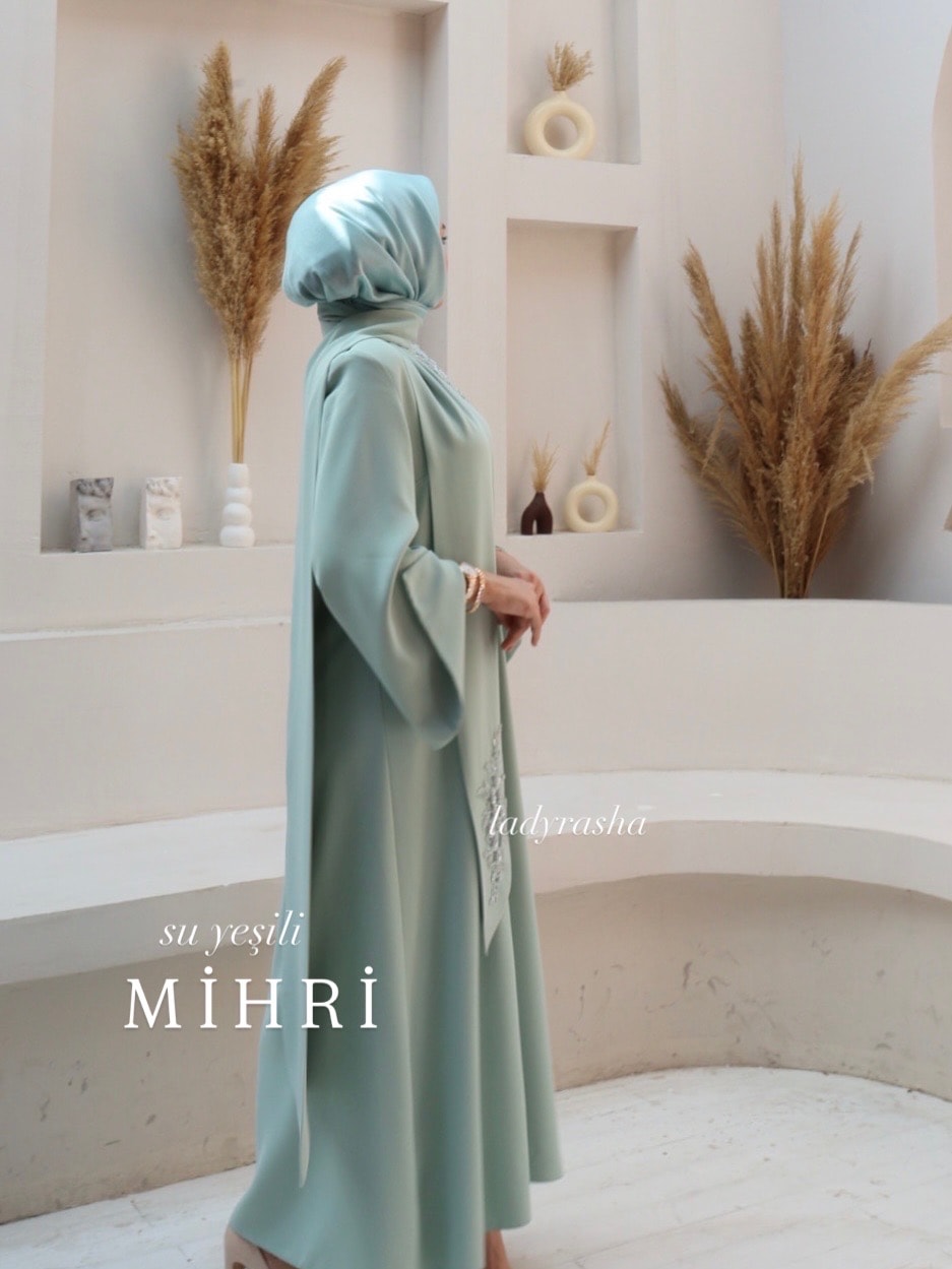 SU YEŞİLİ MİHRİ ELBİSE